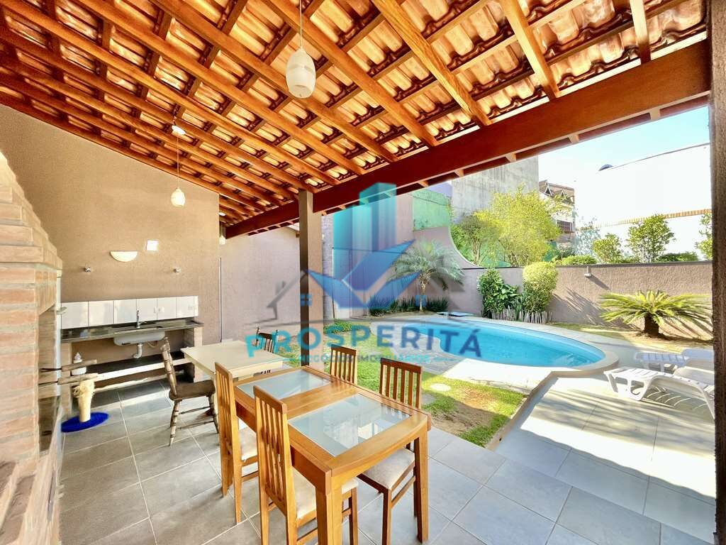 Casa à venda com 3 quartos, 318m² - Foto 24