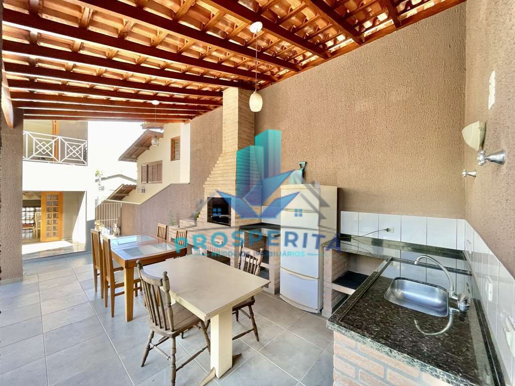 Casa à venda com 3 quartos, 318m² - Foto 34