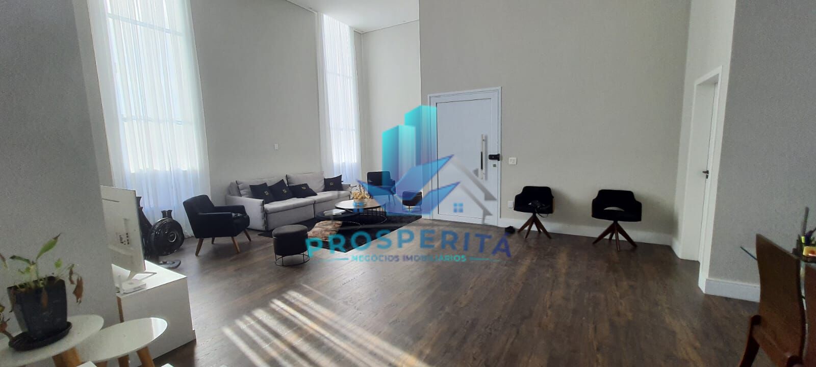 Casa à venda com 3 quartos, 244m² - Foto 5