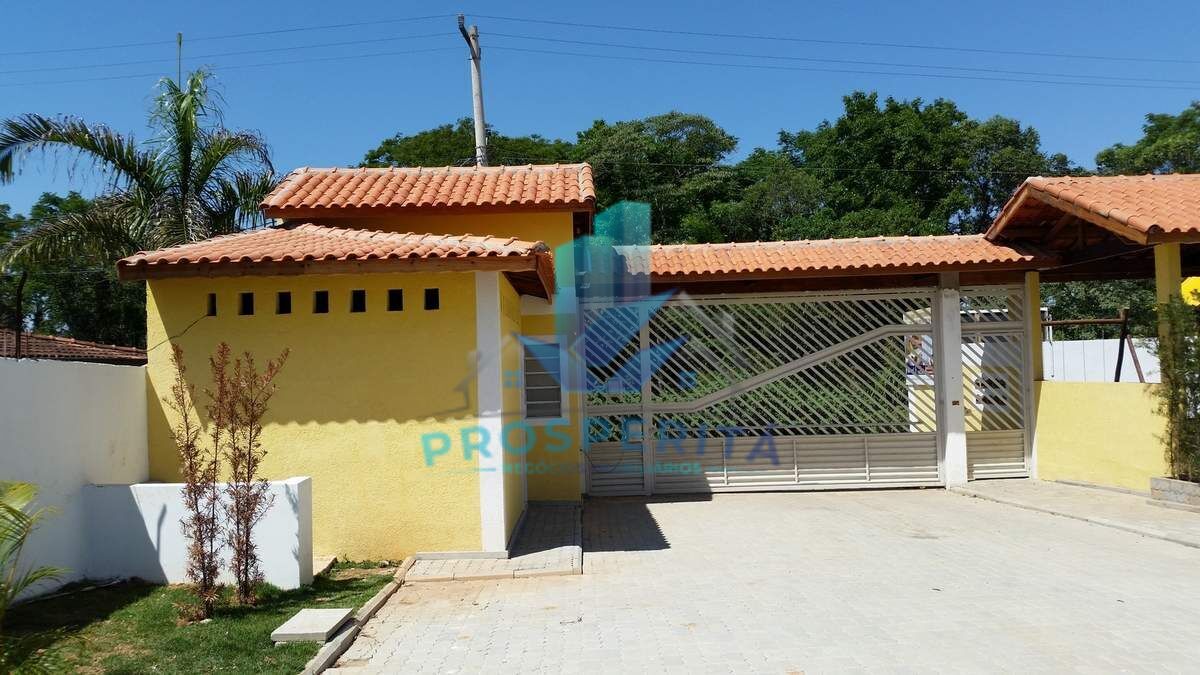 Casa à venda com 3 quartos, 96m² - Foto 2