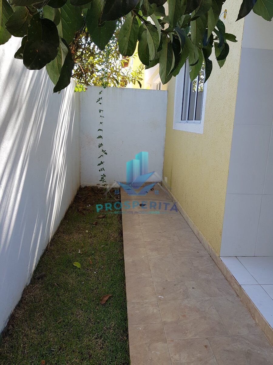 Casa à venda com 3 quartos, 96m² - Foto 5