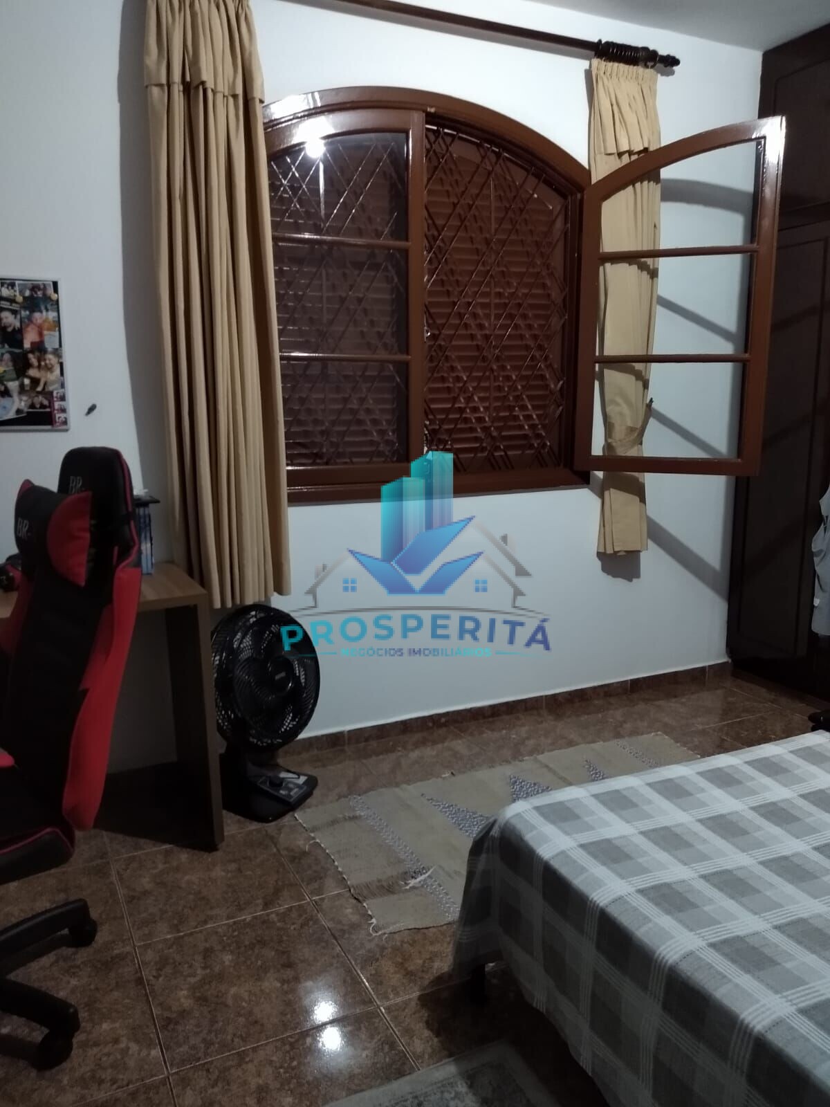 Casa à venda com 2 quartos, 130m² - Foto 14