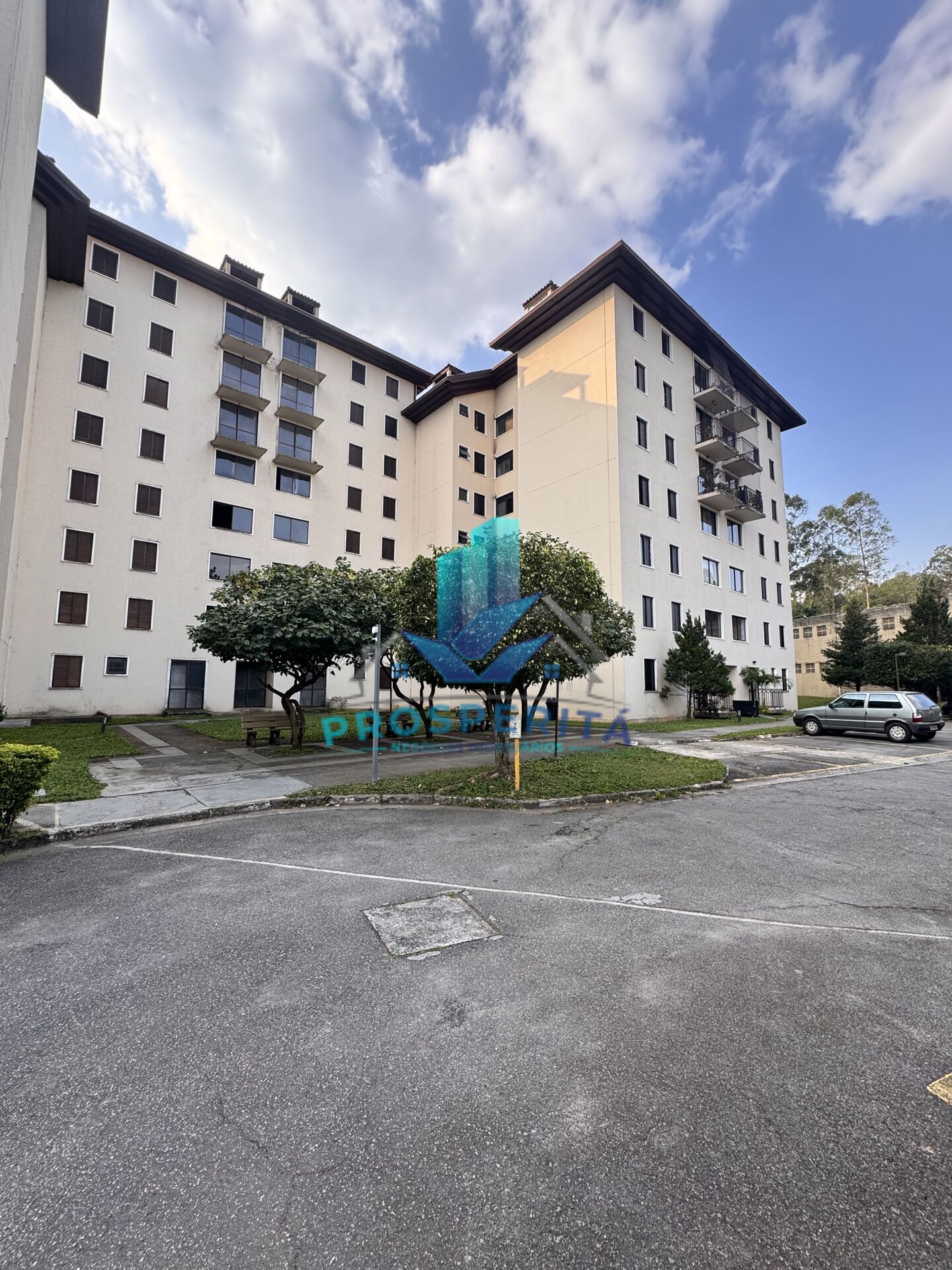 Apartamento para alugar com 3 quartos, 70m² - Foto 1