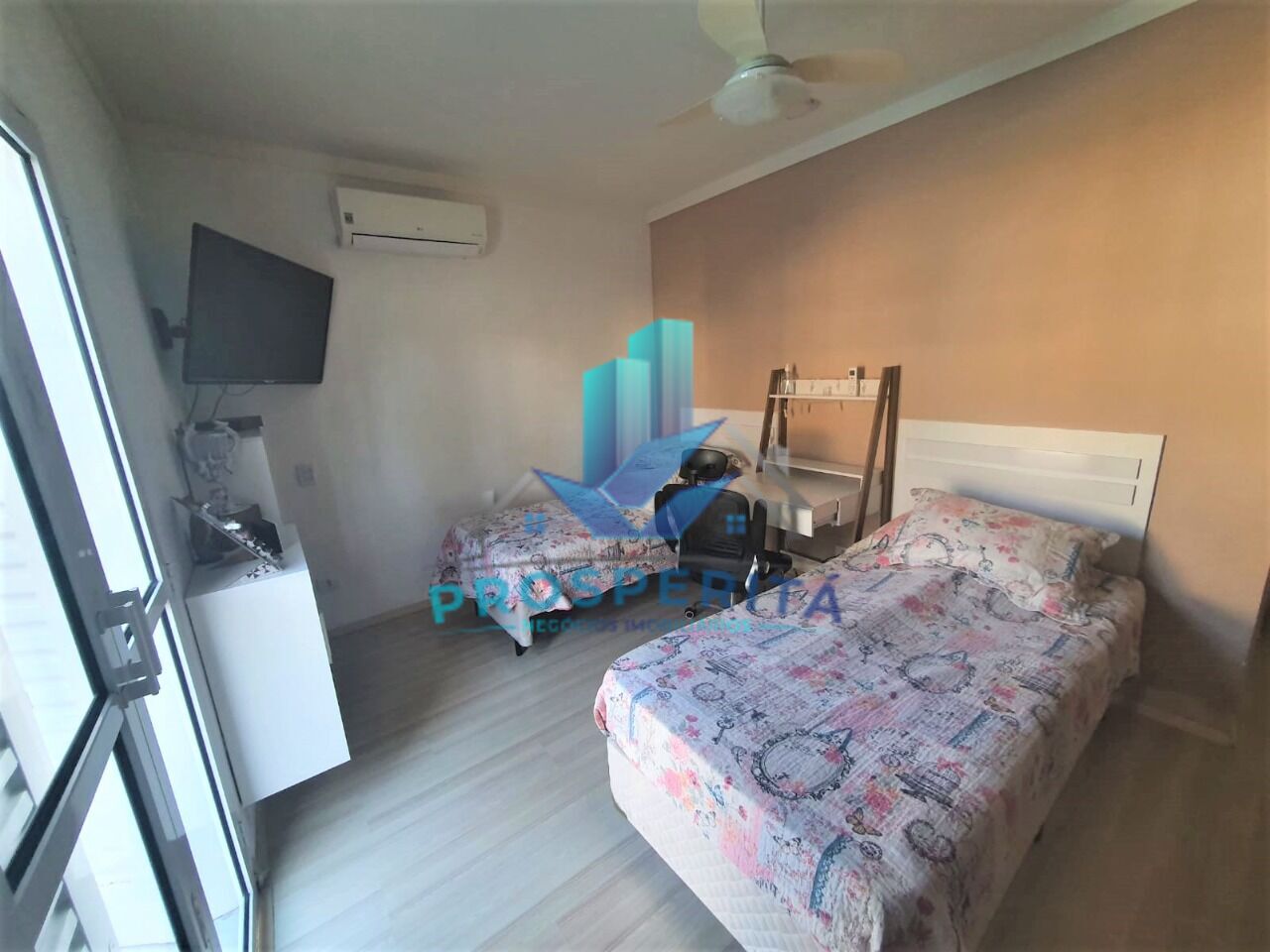 Casa de Condomínio à venda com 3 quartos, 360m² - Foto 18