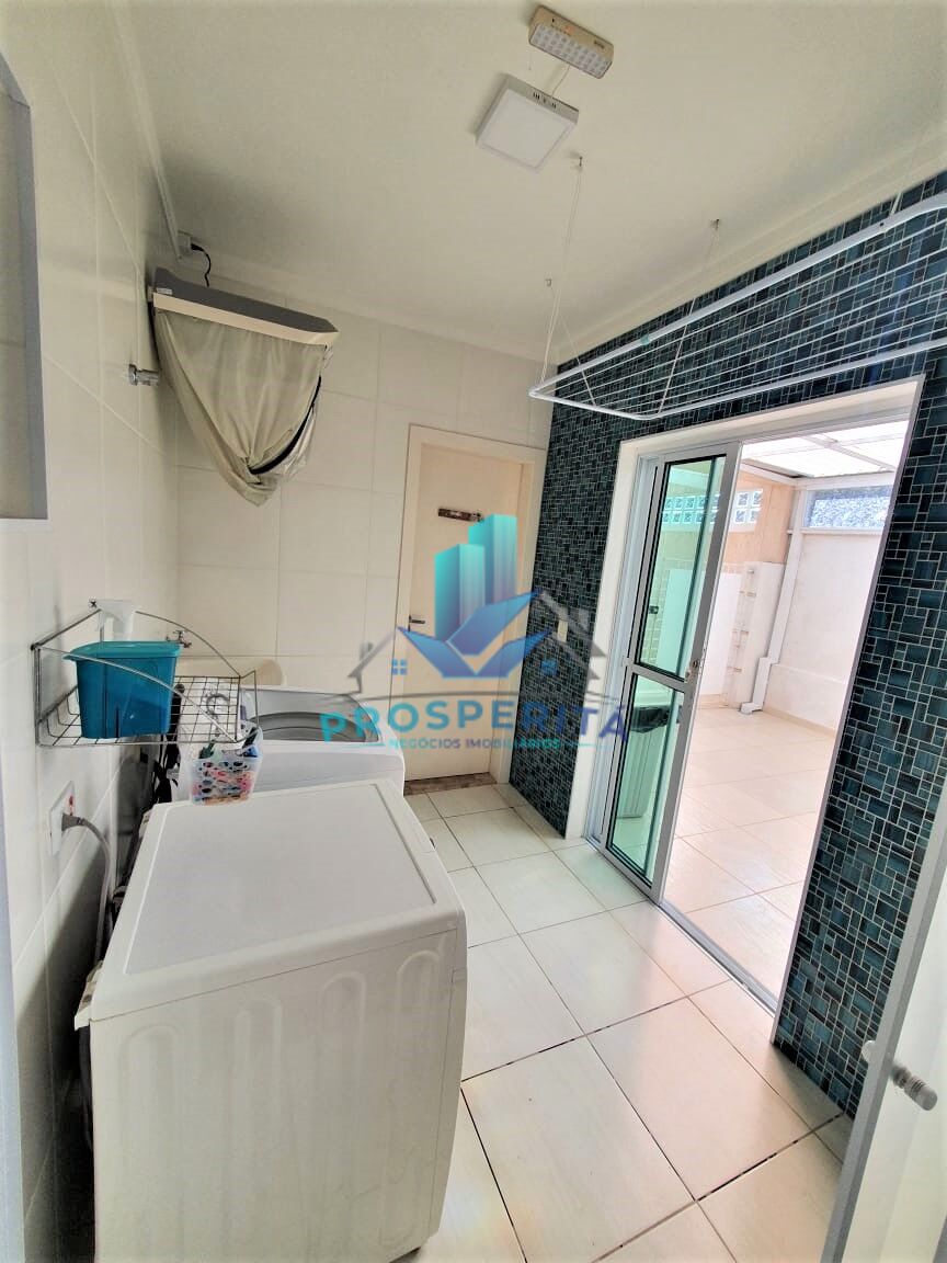 Casa de Condomínio à venda com 3 quartos, 360m² - Foto 11