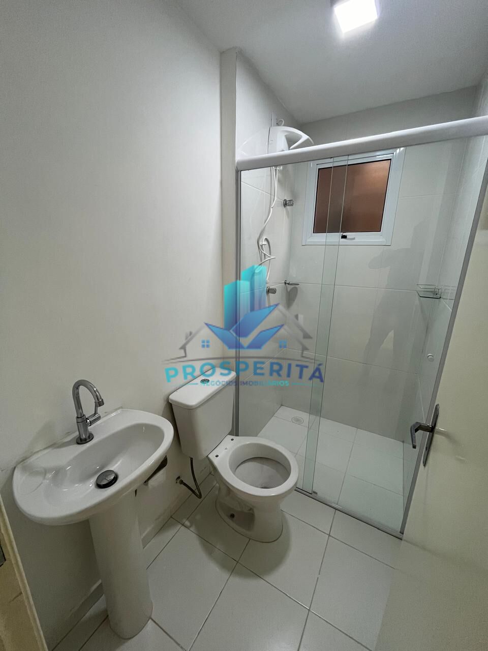 Apartamento para alugar com 2 quartos, 68m² - Foto 18