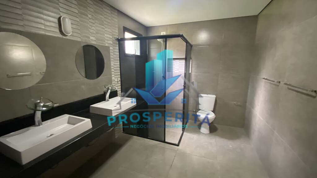 Casa para alugar com 4 quartos, 360m² - Foto 29