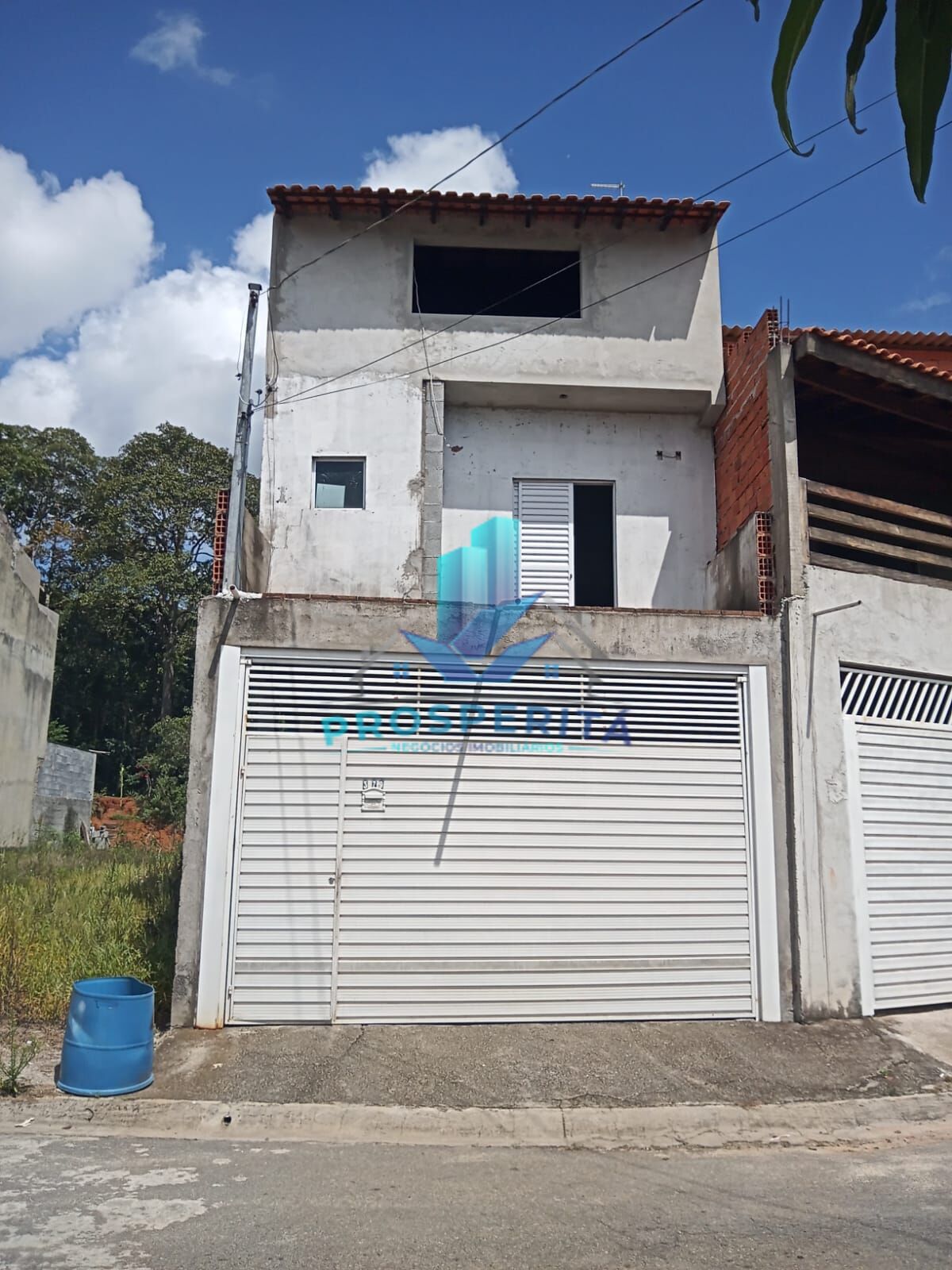 Sobrado à venda com 3 quartos, 190m² - Foto 2