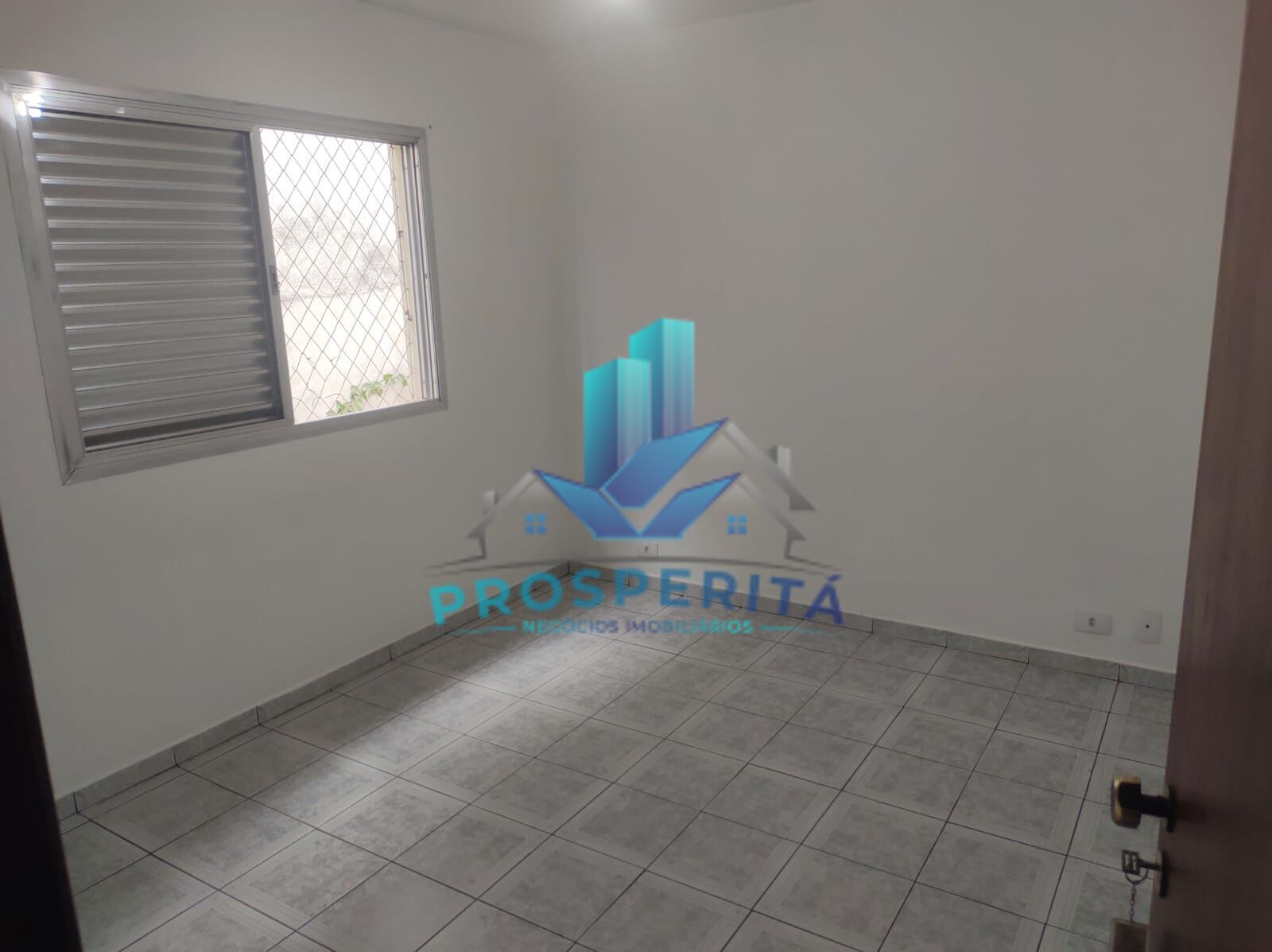 Apartamento à venda com 2 quartos, 66m² - Foto 13