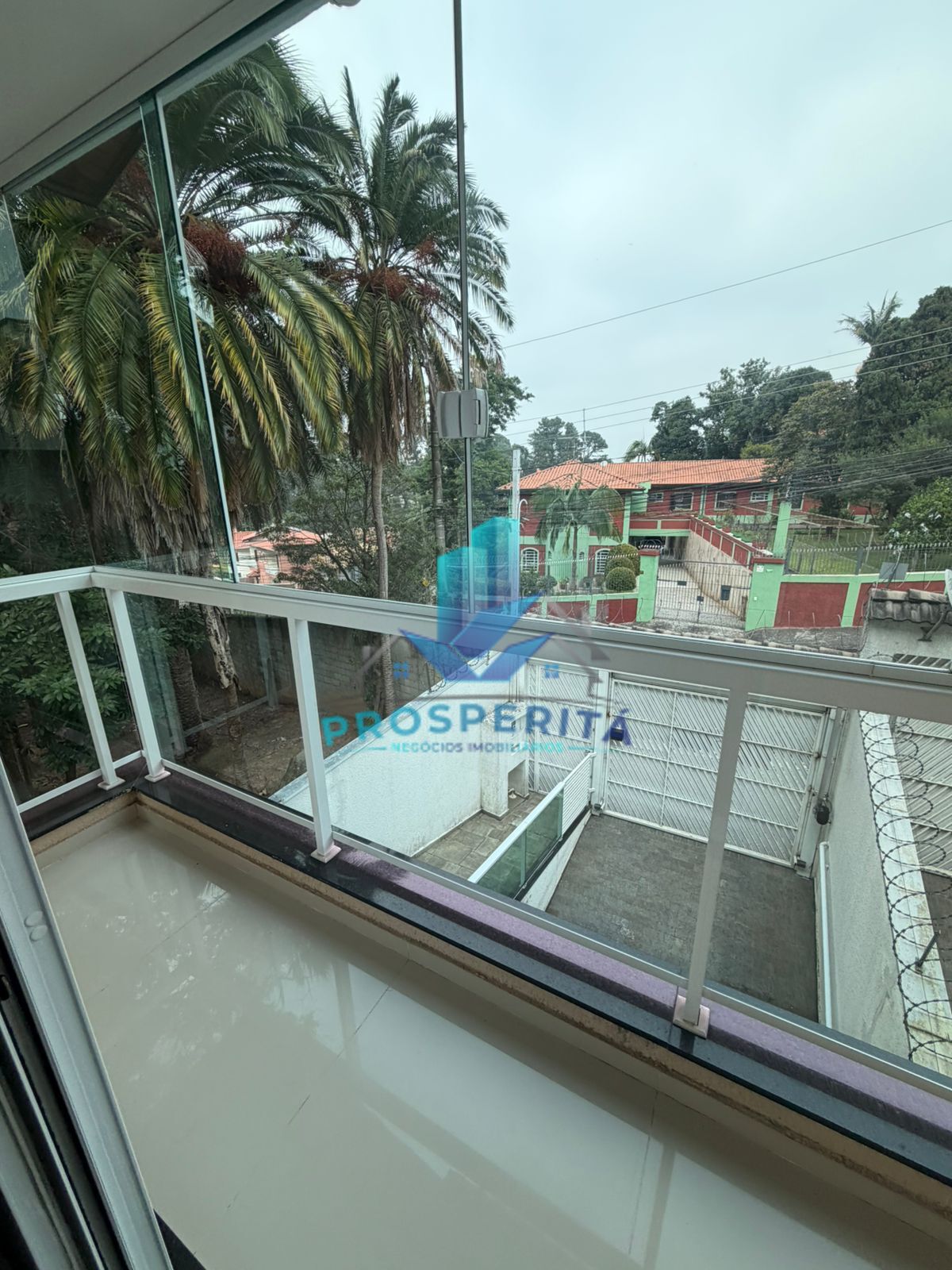 Casa, 3 quartos, 235 m² - Foto 2