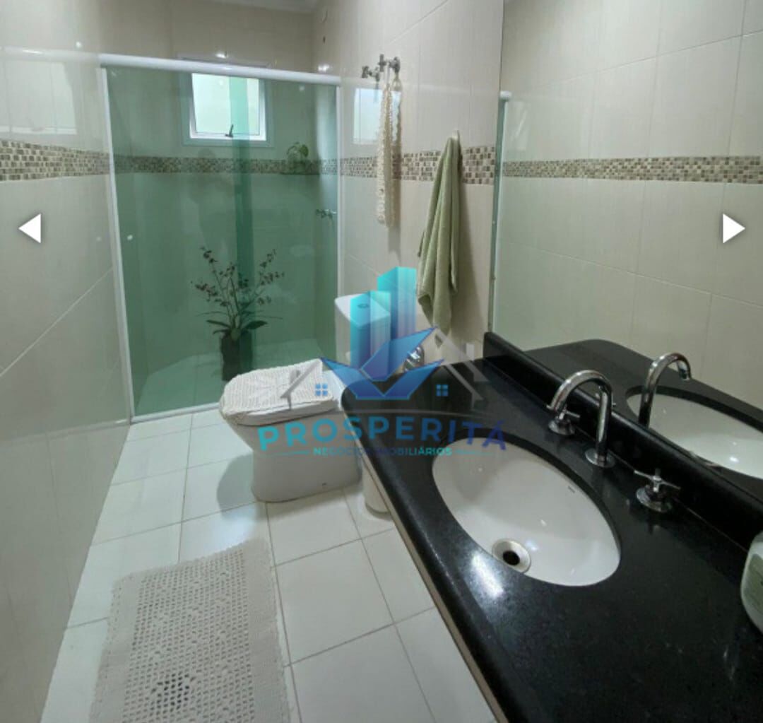 Casa, 3 quartos, 235 m² - Foto 13