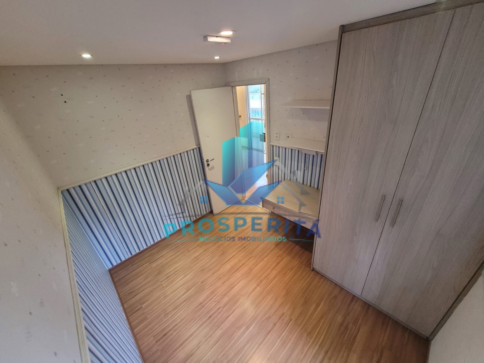 Apartamento à venda com 2 quartos, 50m² - Foto 15