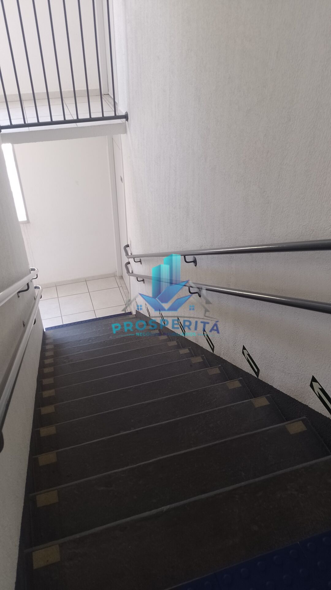 Apartamento para alugar com 2 quartos, 43m² - Foto 34