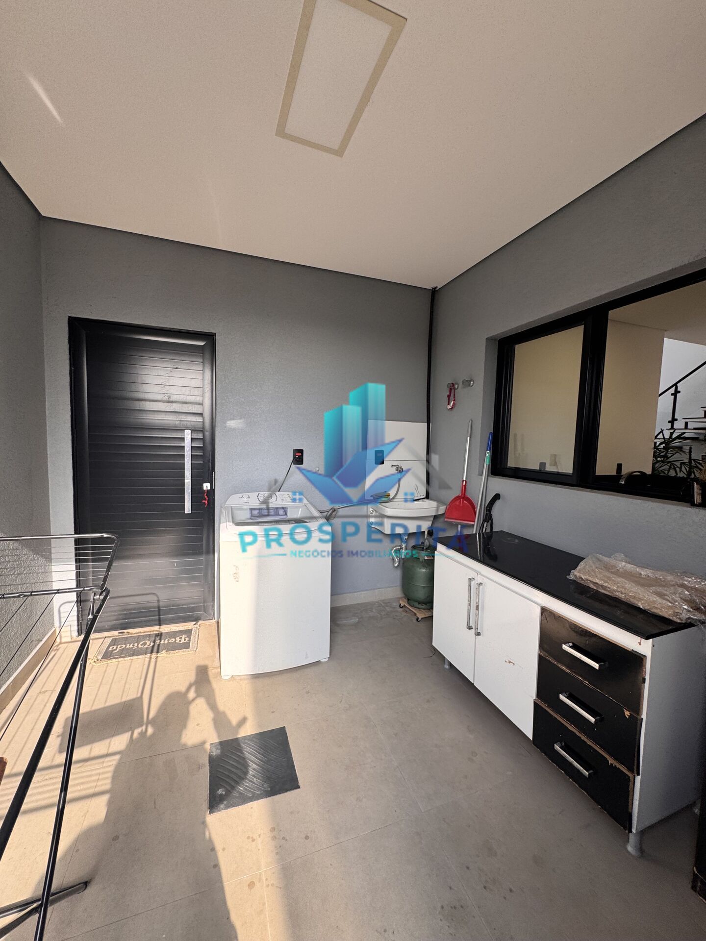 Casa à venda com 3 quartos, 227m² - Foto 25