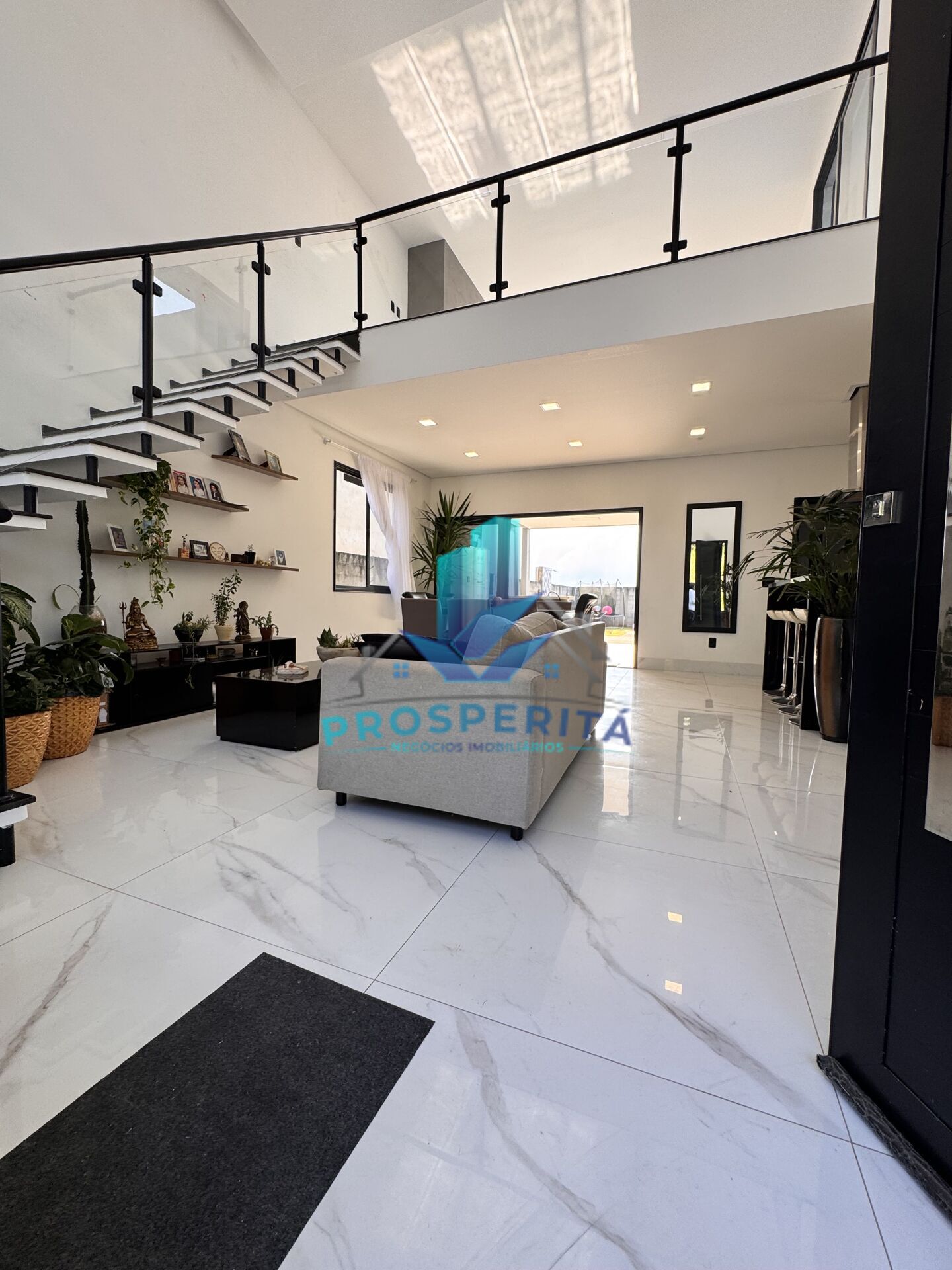Casa à venda com 3 quartos, 227m² - Foto 6