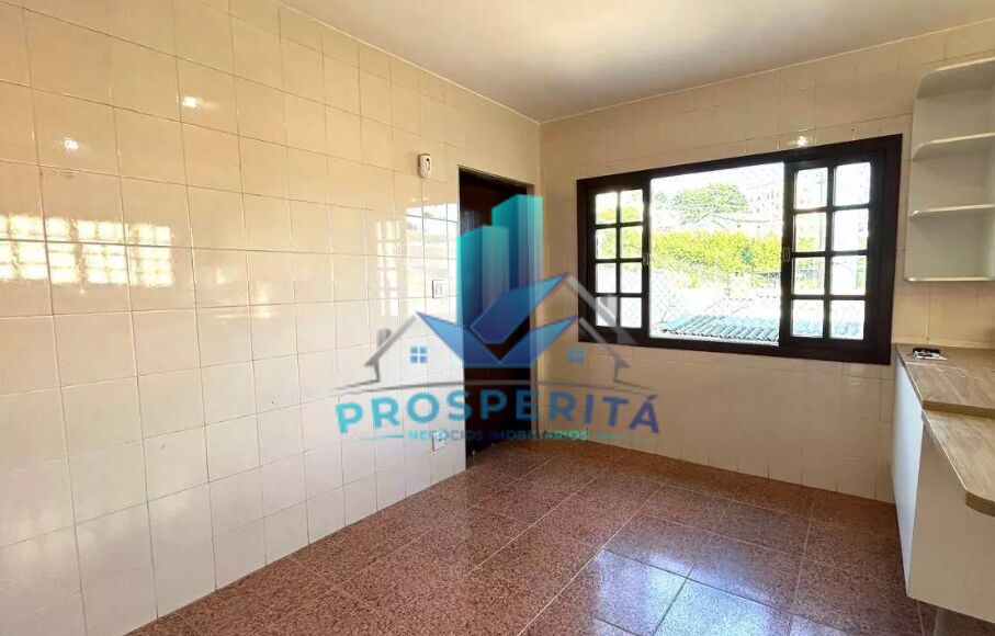 Casa para alugar com 3 quartos, 235m² - Foto 8