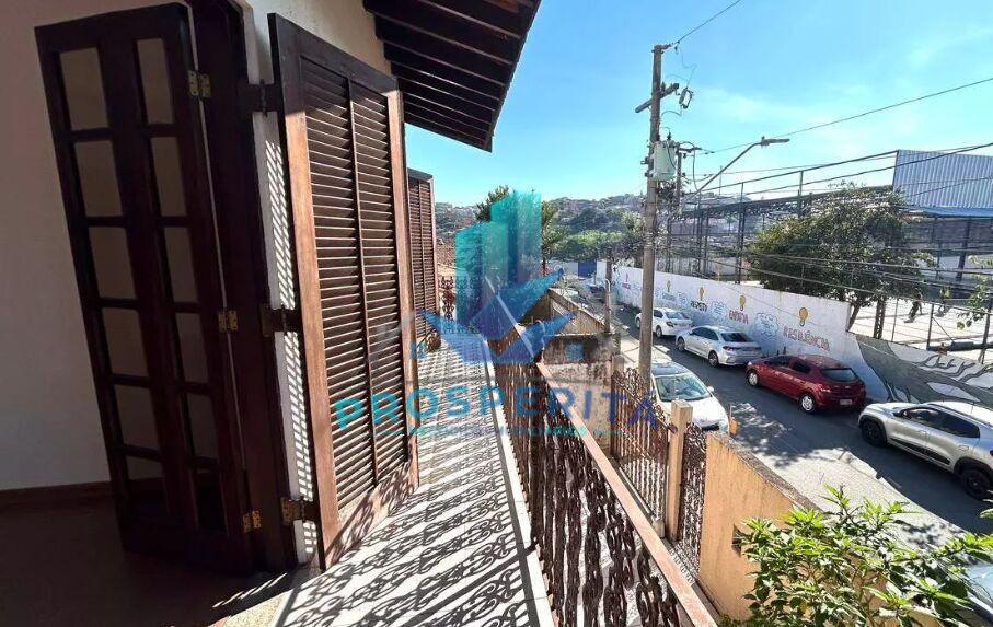 Casa para alugar com 3 quartos, 235m² - Foto 19