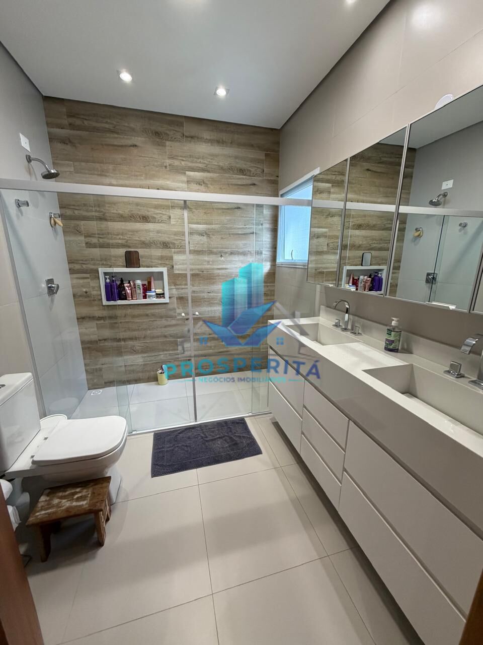 Casa, 3 quartos, 231 m² - Foto 30