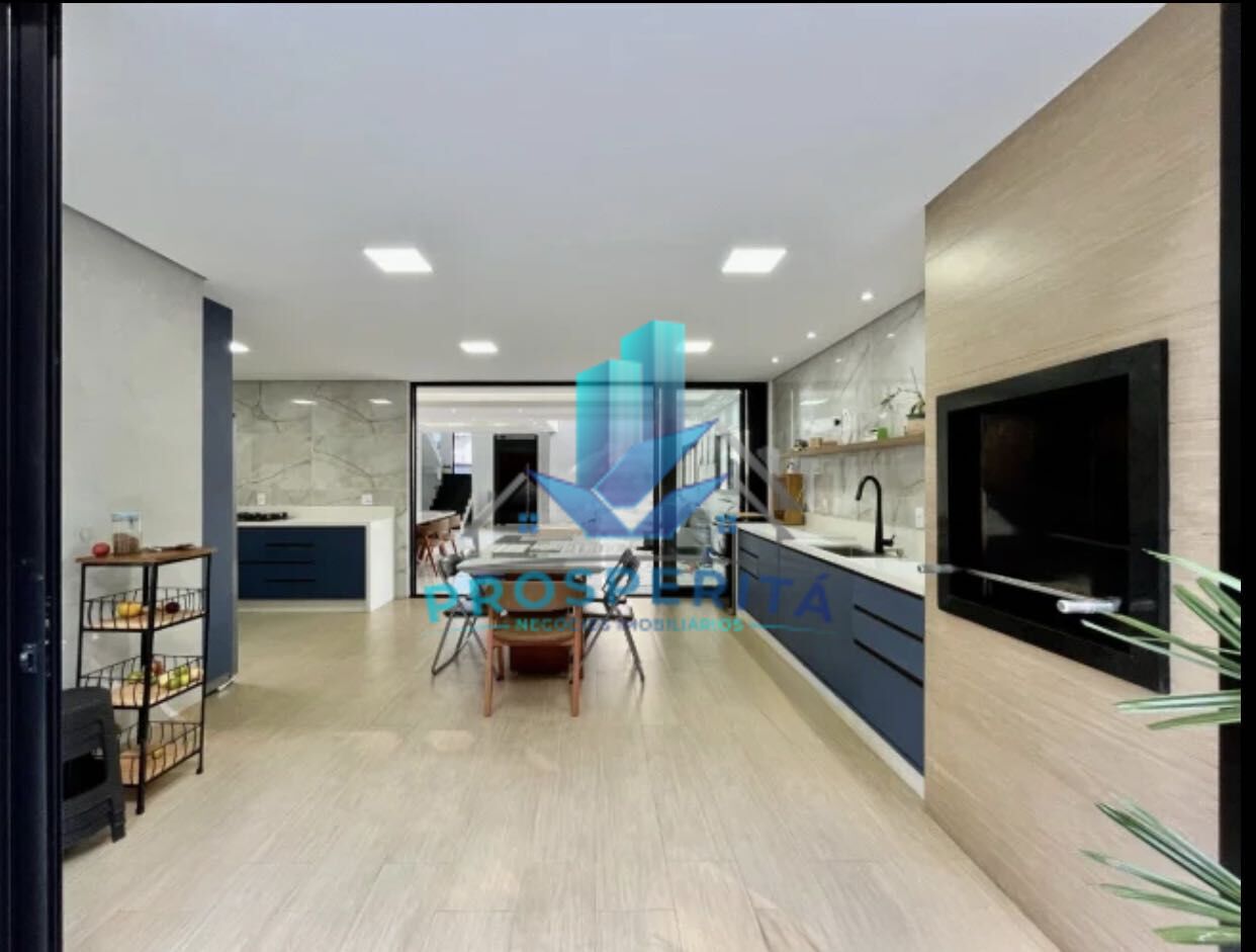 Casa, 3 quartos, 242 m² - Foto 4