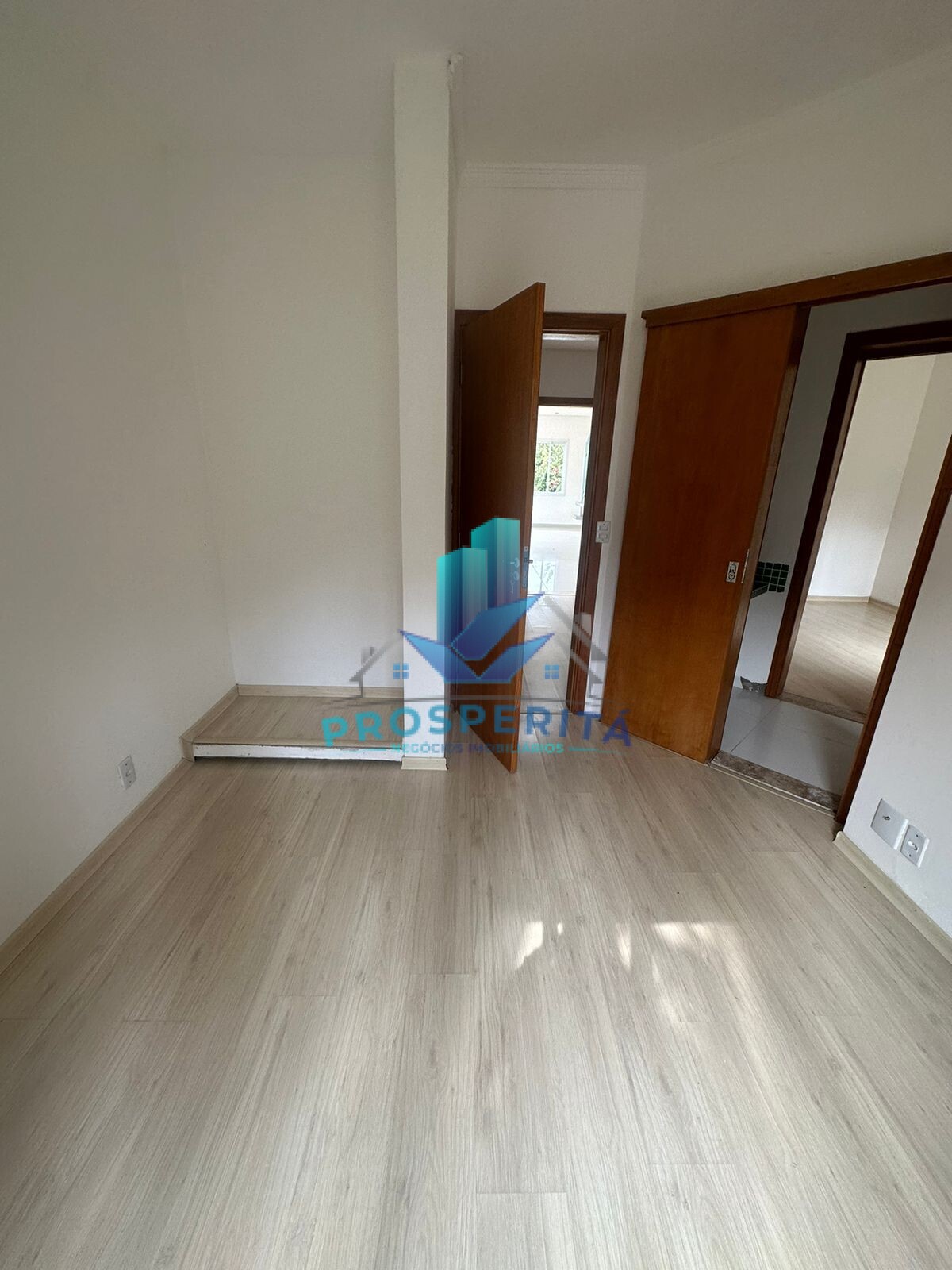 Casa de Condomínio à venda com 3 quartos, 250m² - Foto 26