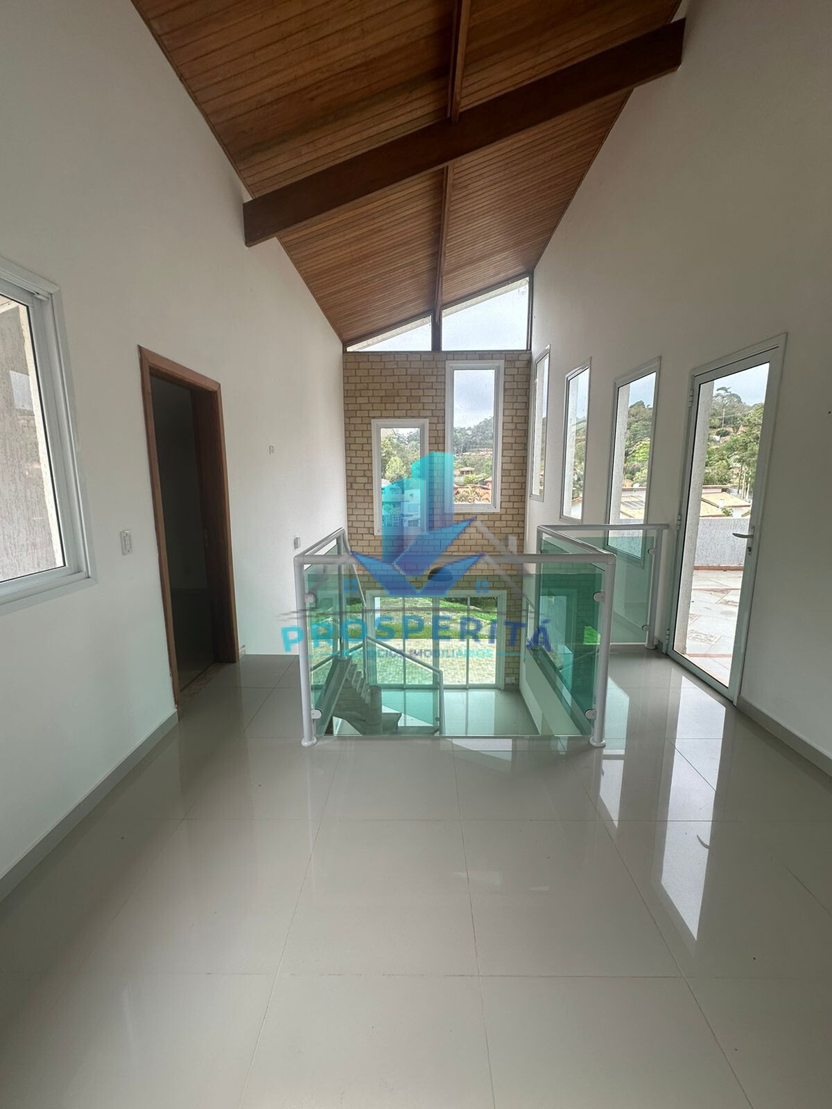 Casa de Condomínio à venda com 3 quartos, 250m² - Foto 10