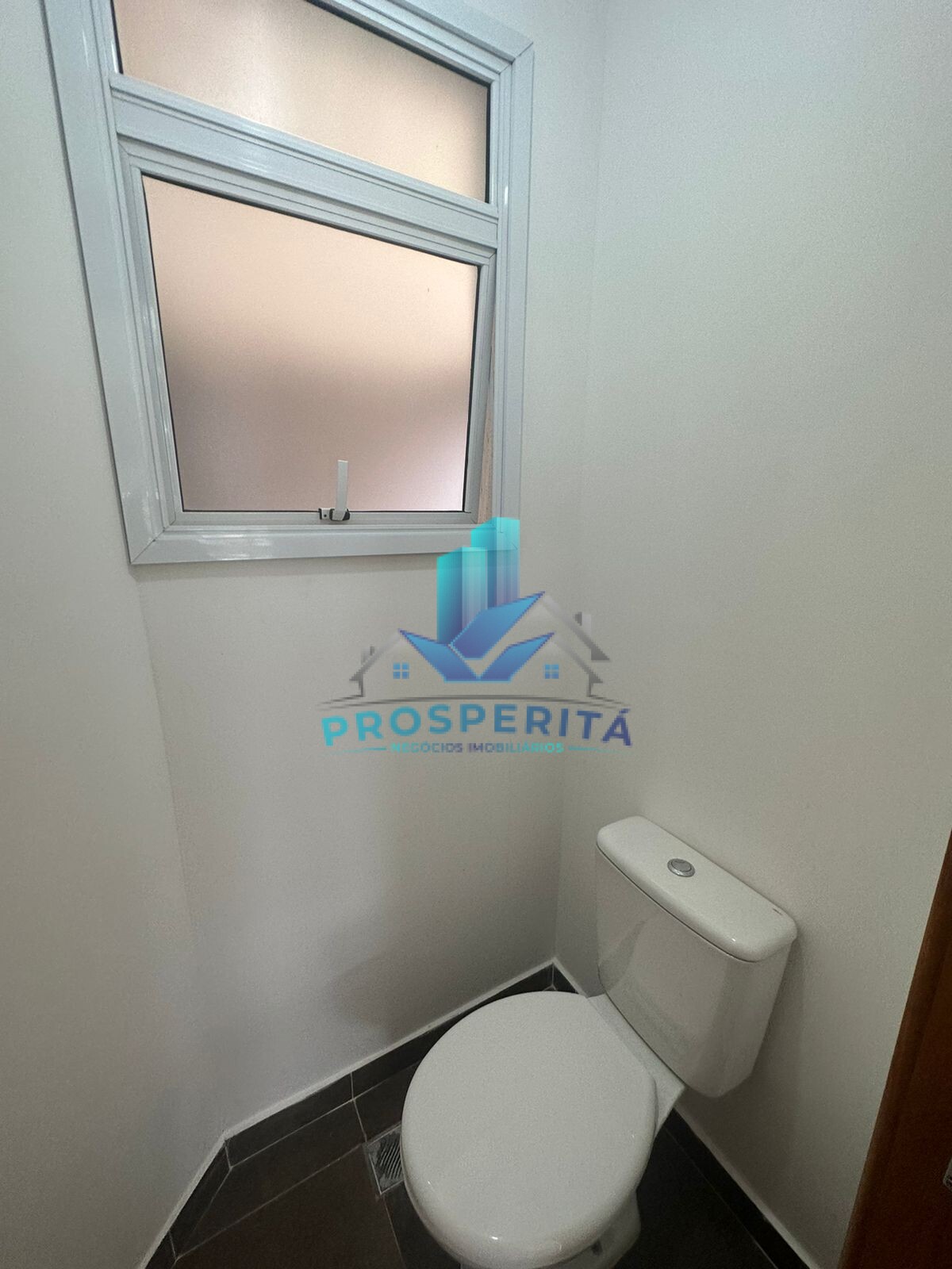 Casa de Condomínio à venda com 3 quartos, 250m² - Foto 32