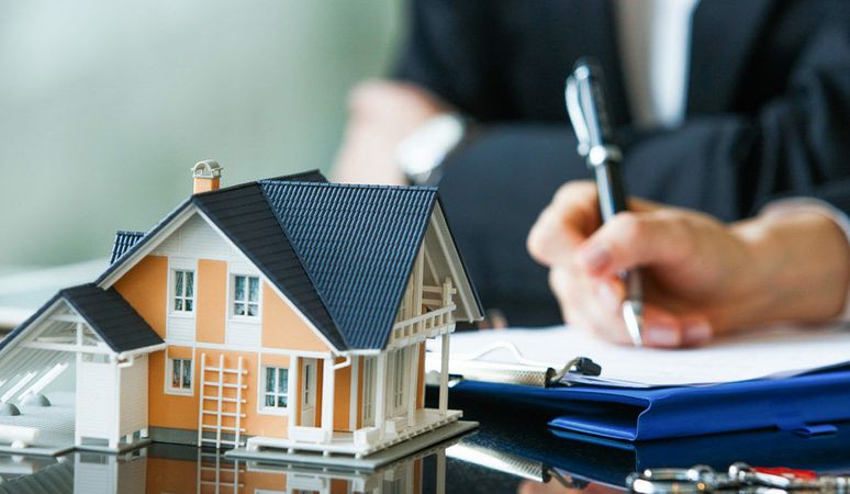 Por que comprar com um corretor de imóveis?