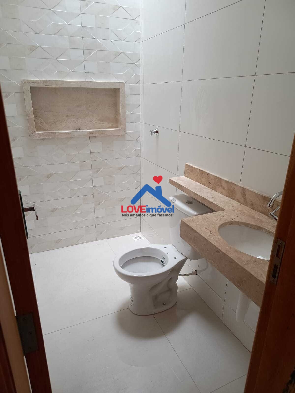 Casa à venda com 3 quartos, 60m² - Foto 5