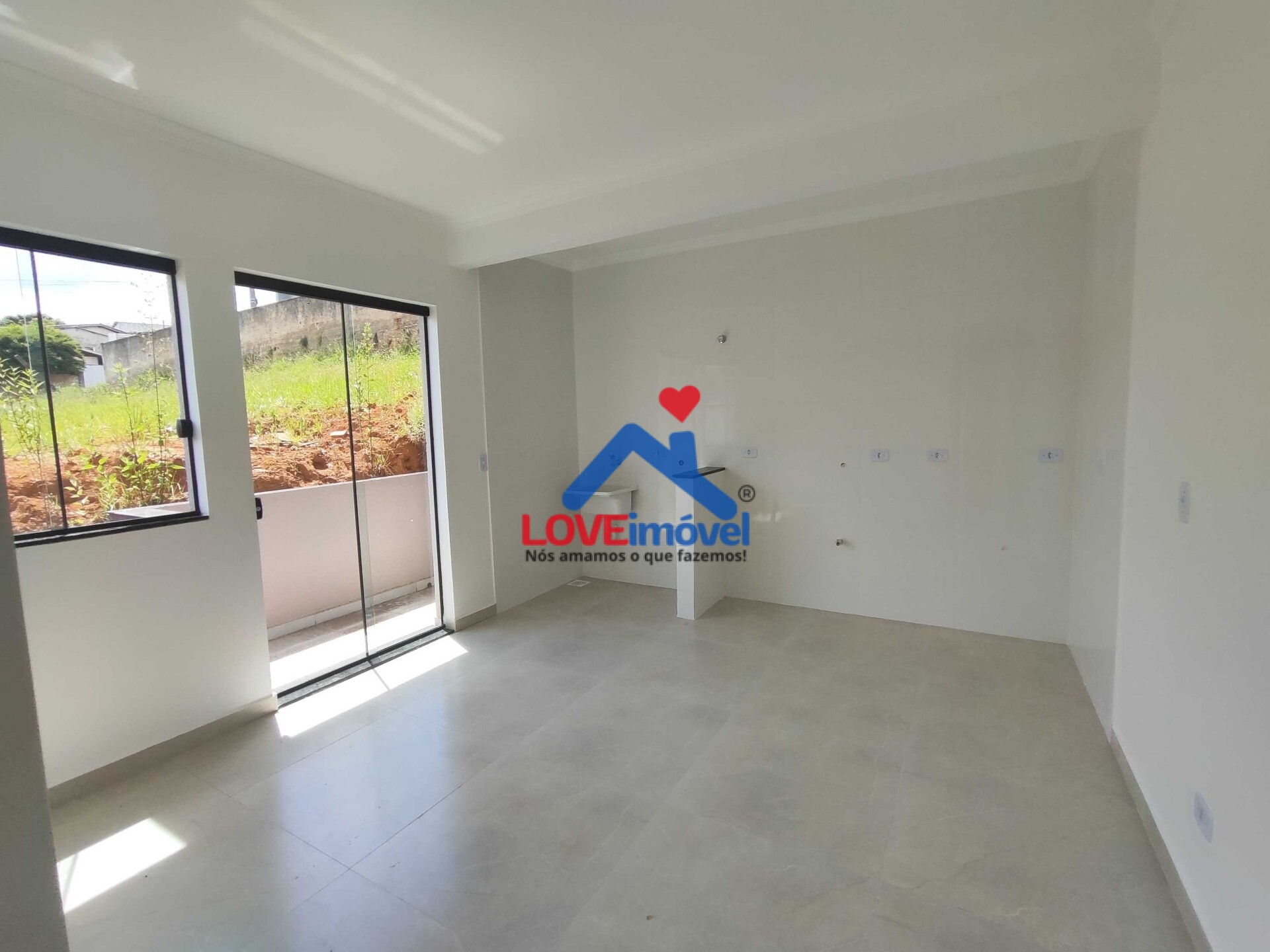 Apartamento à venda com 3 quartos, 80m² - Foto 3