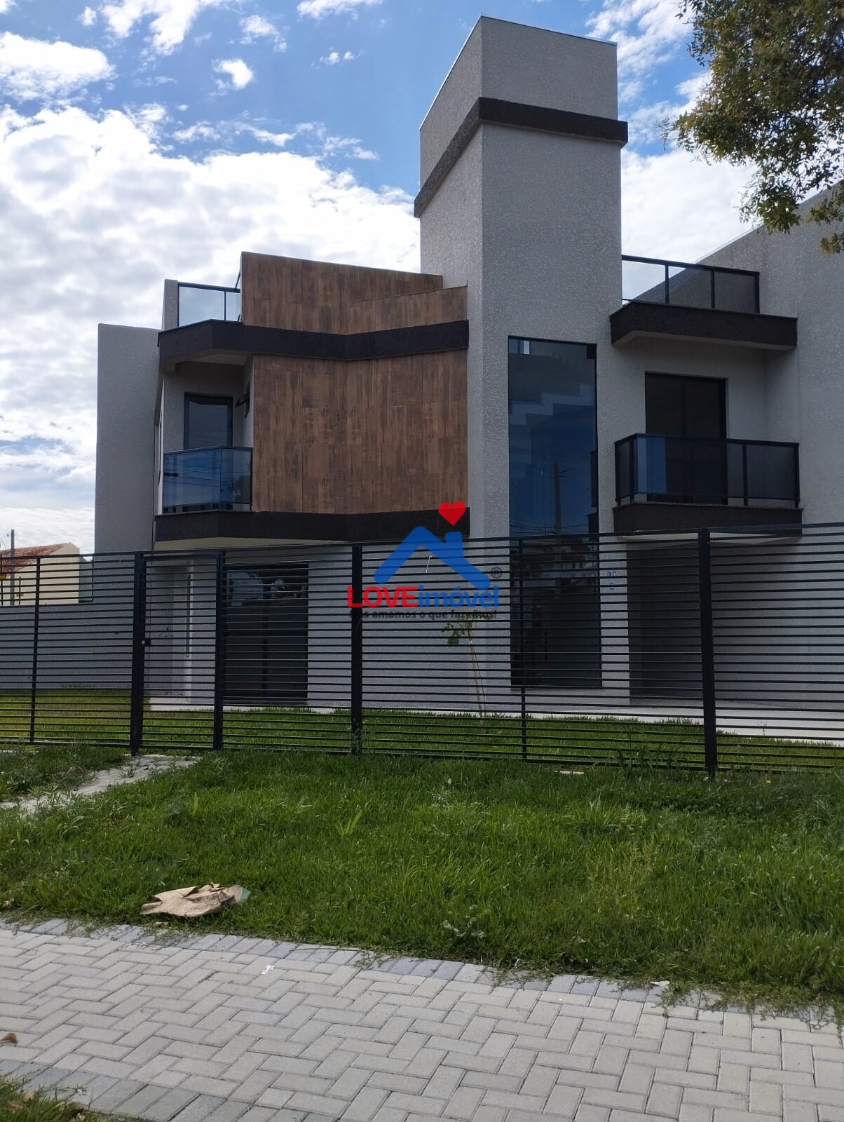 Sobrado à venda com 3 quartos, 114m² - Foto 2