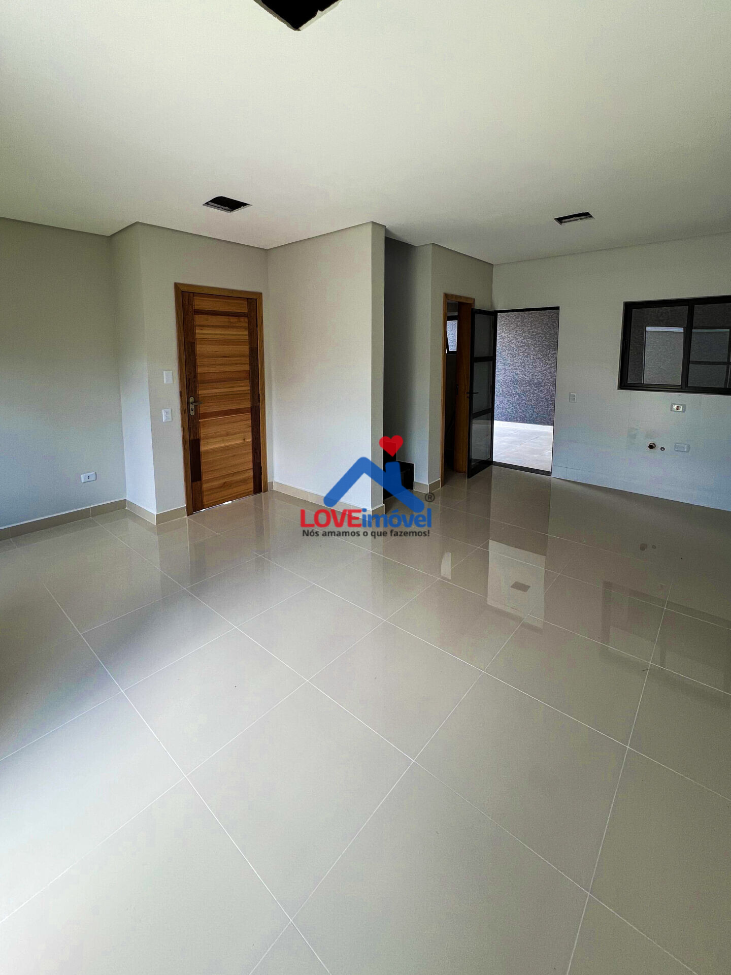 Sobrado à venda com 3 quartos, 96m² - Foto 4