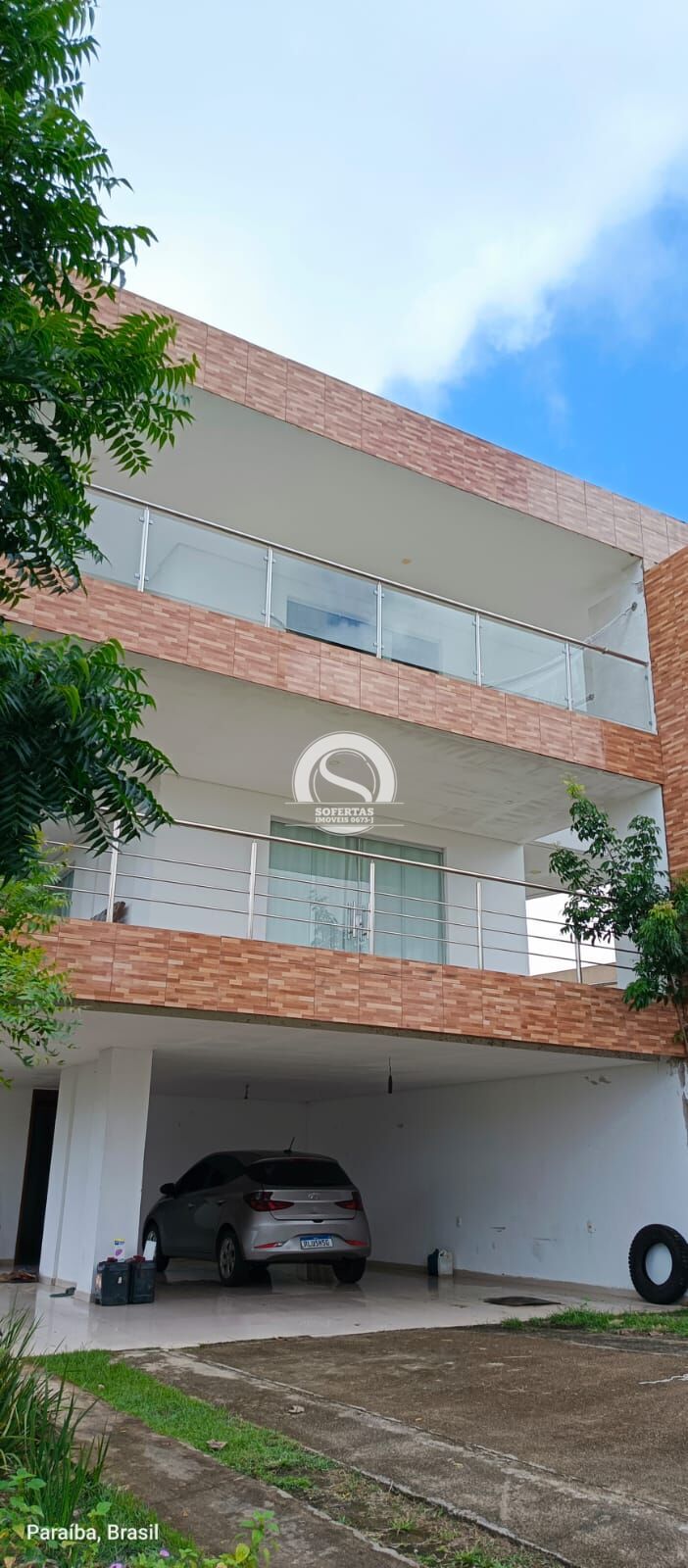 Casa de Condomínio à venda com 8 quartos, 540m² - Foto 1