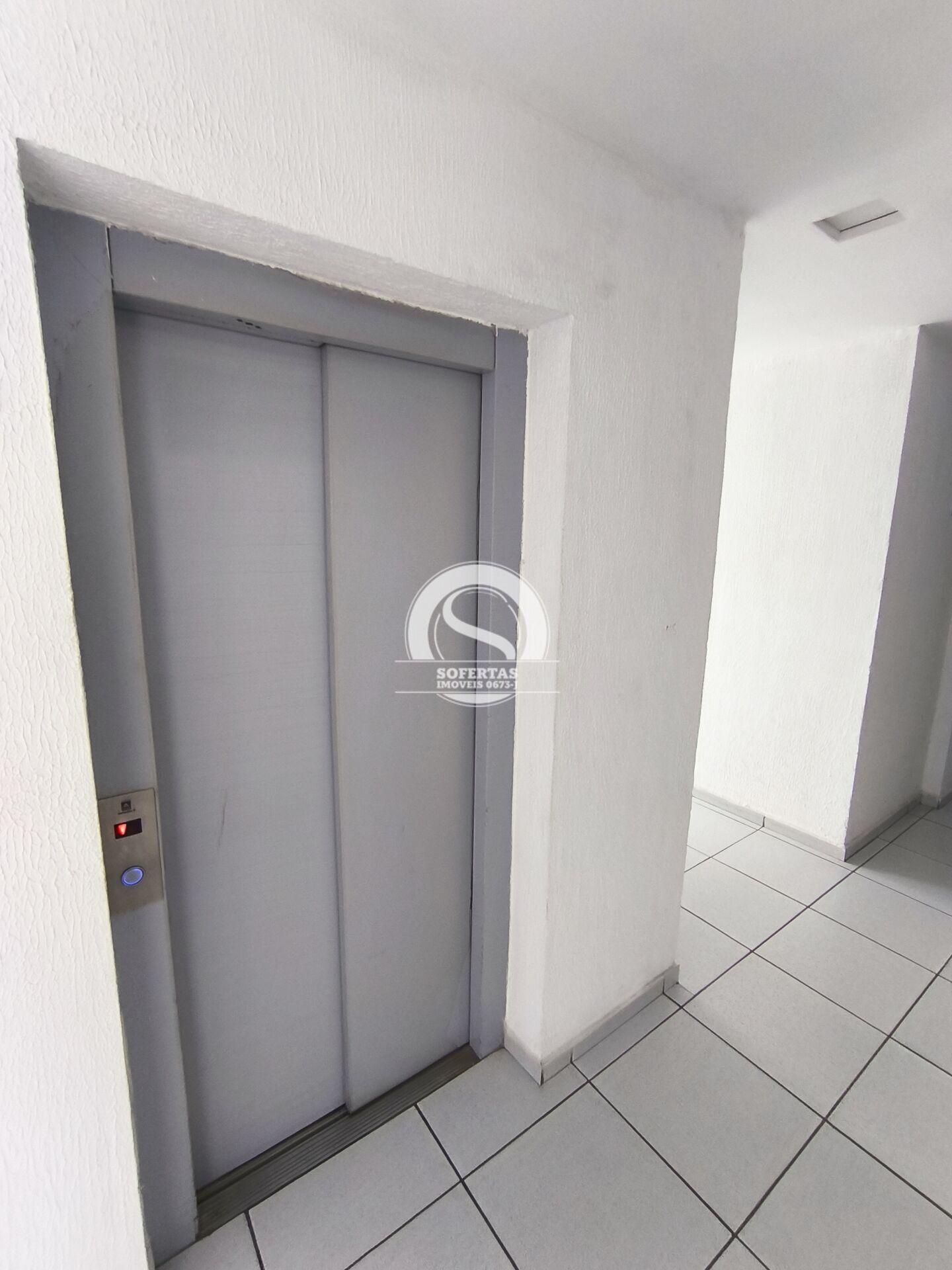 Apartamento à venda com 2 quartos, 64m² - Foto 7