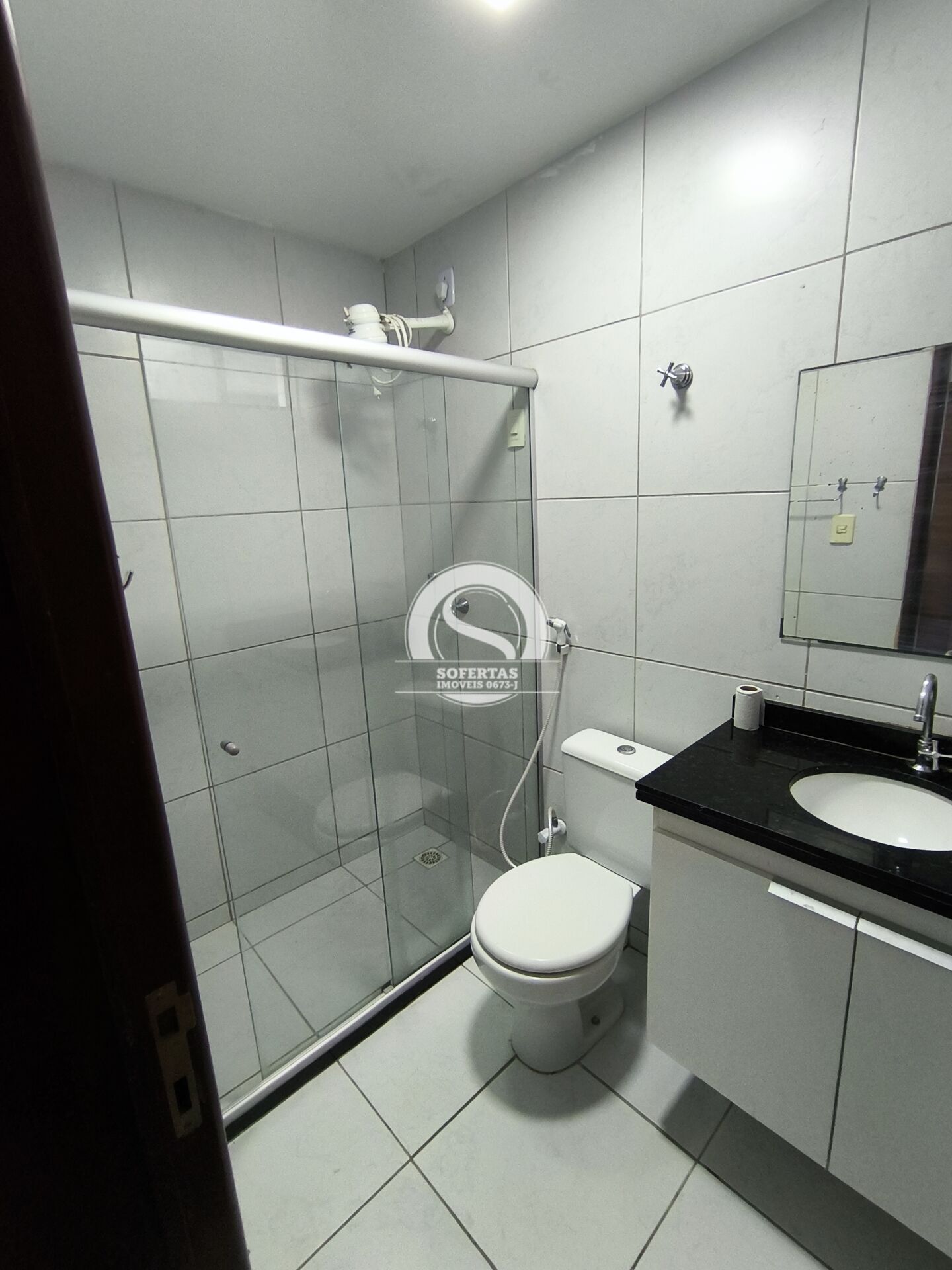 Apartamento à venda com 2 quartos, 64m² - Foto 9