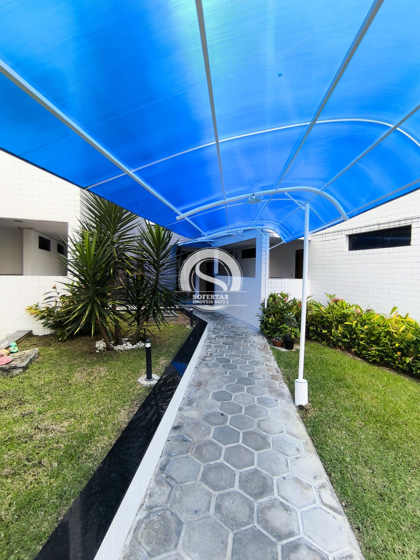 Apartamento à venda com 2 quartos, 64m² - Foto 6