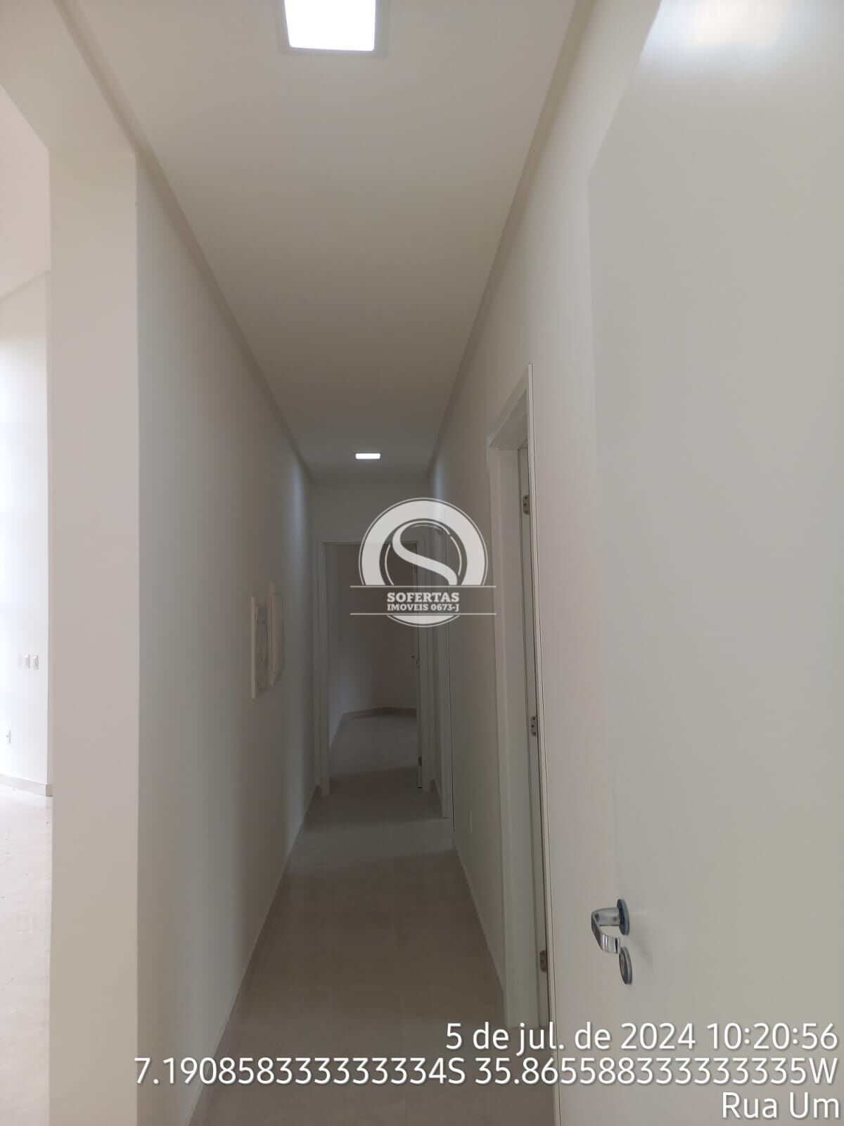 Casa à venda com 3 quartos, 200m² - Foto 6