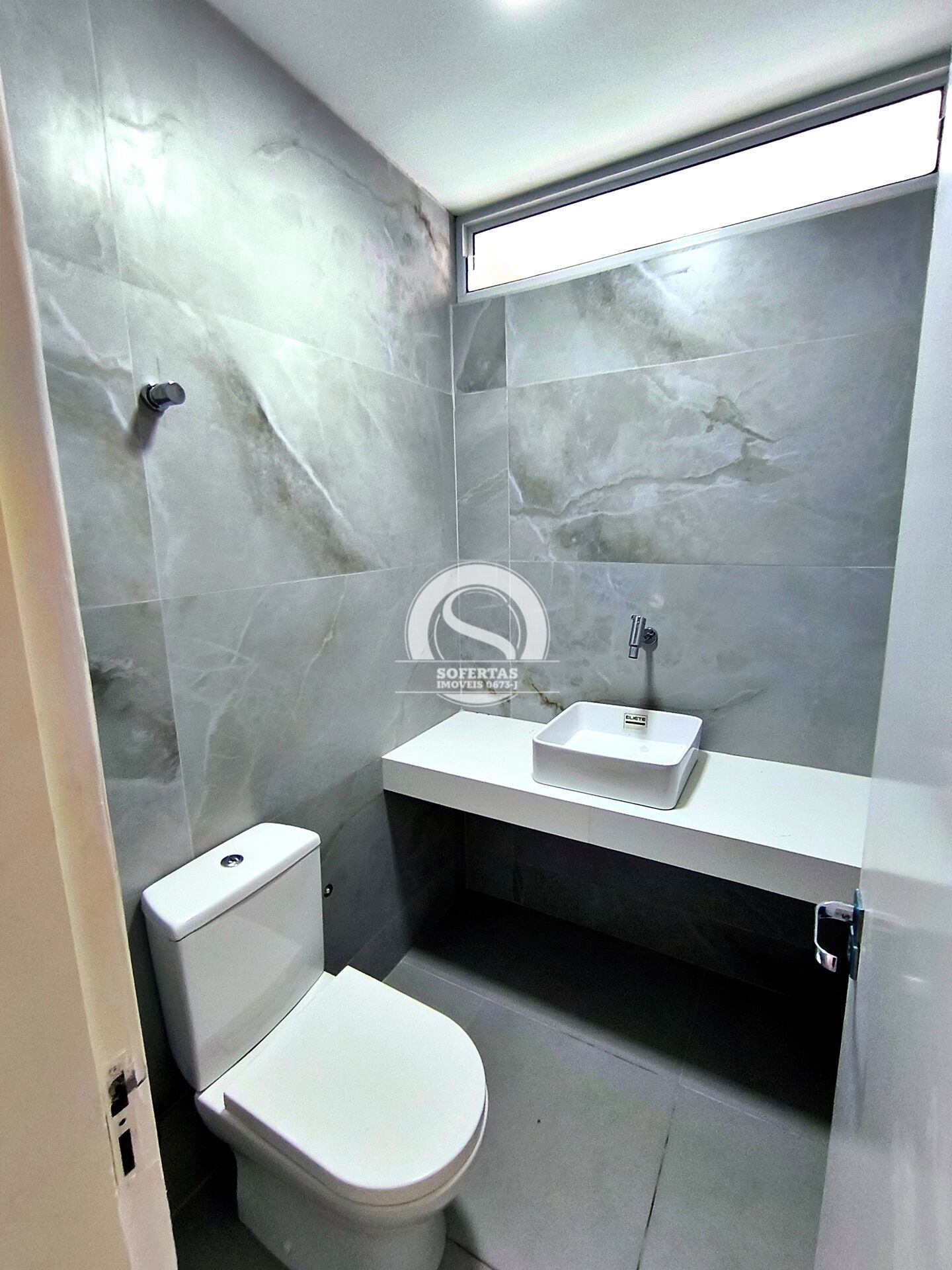 Casa à venda com 4 quartos, 300m² - Foto 10