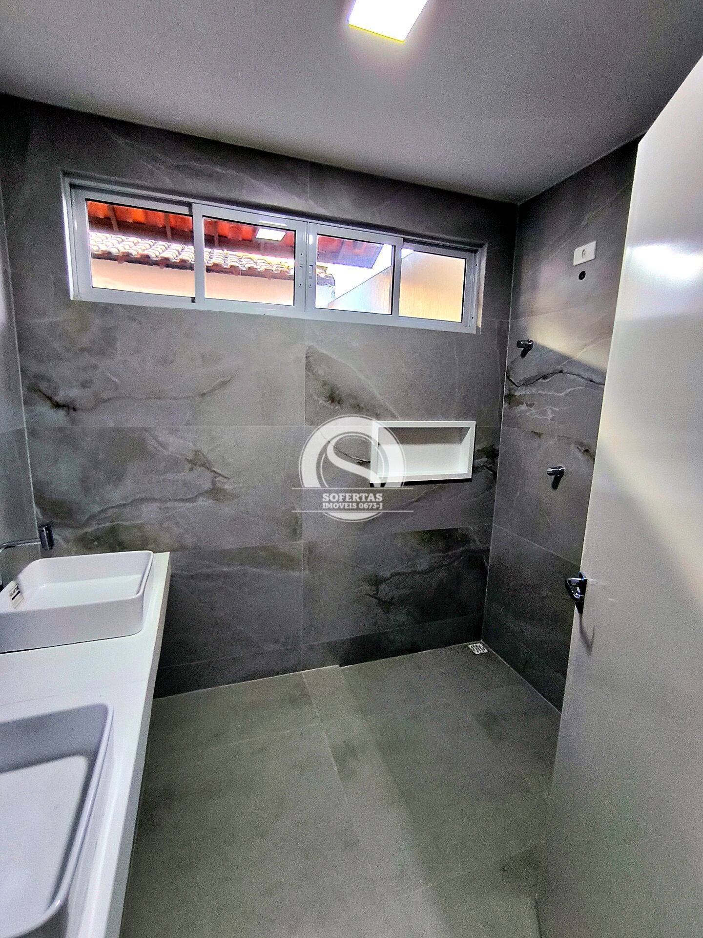Casa à venda com 4 quartos, 300m² - Foto 19