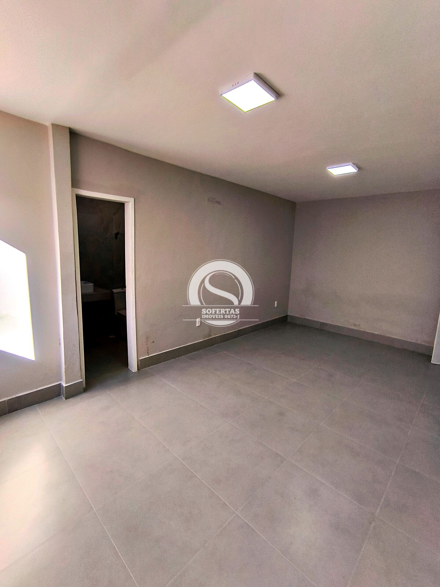 Casa à venda com 4 quartos, 300m² - Foto 15