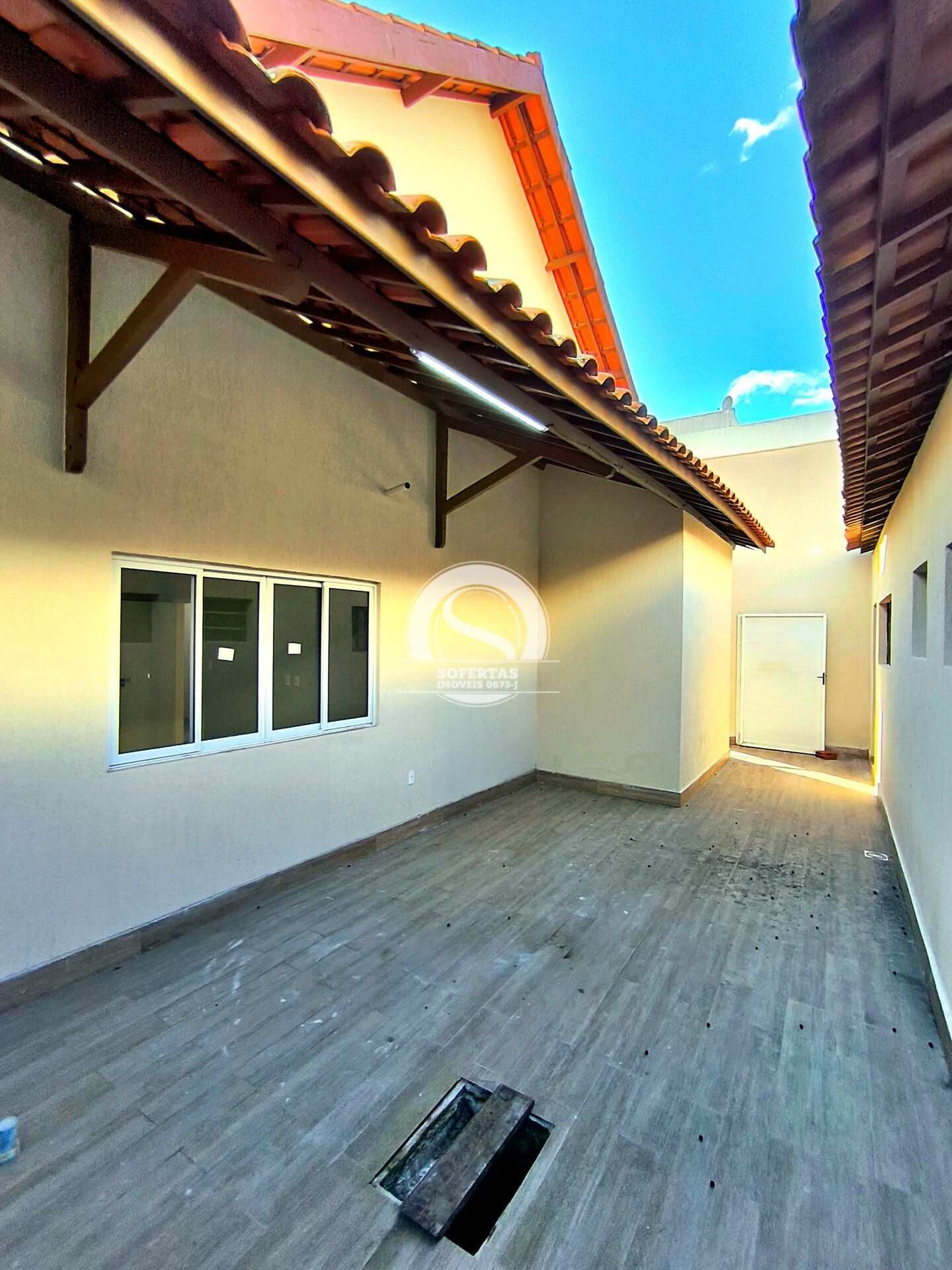 Casa à venda com 4 quartos, 300m² - Foto 25