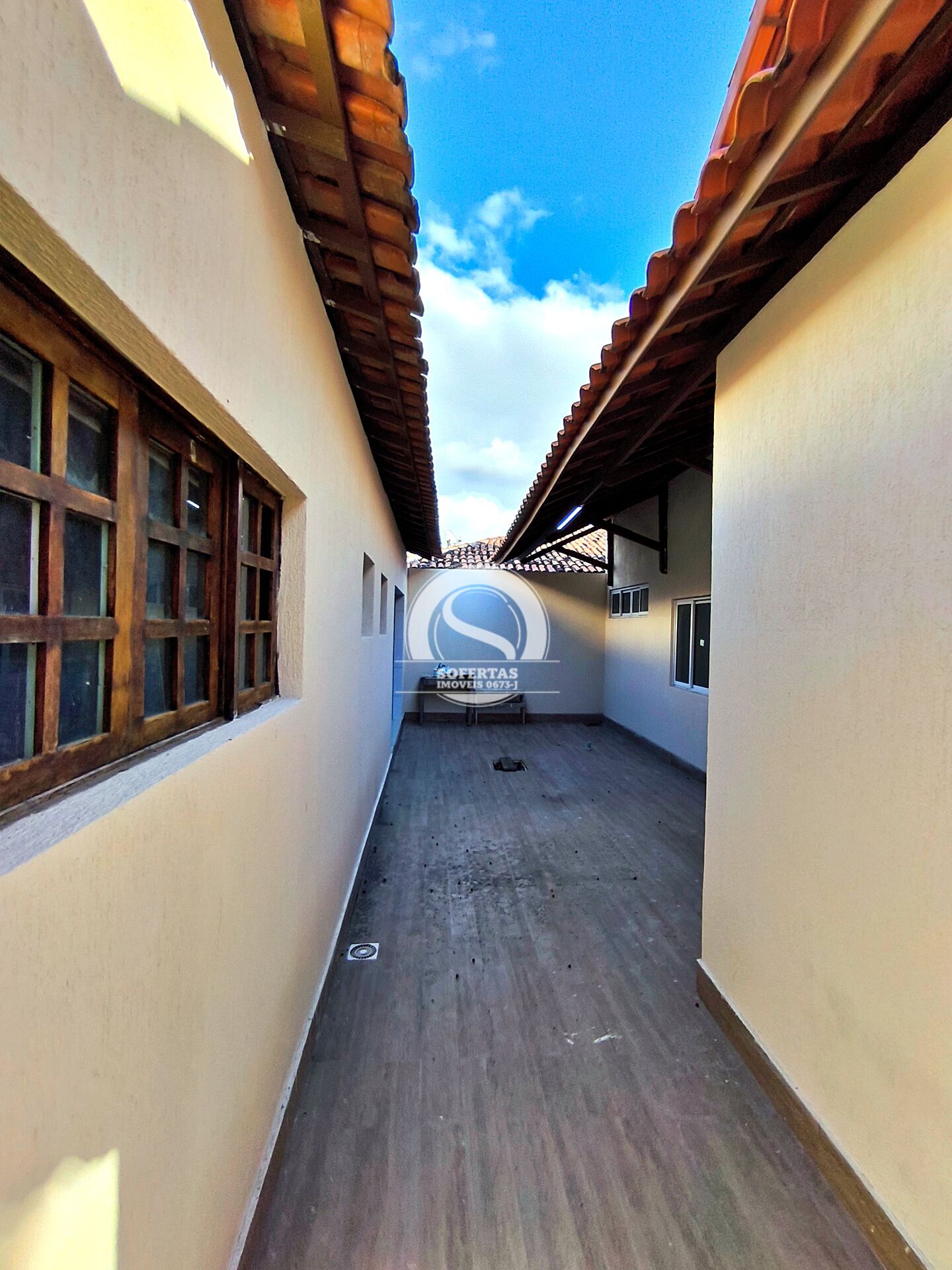 Casa à venda com 4 quartos, 300m² - Foto 26