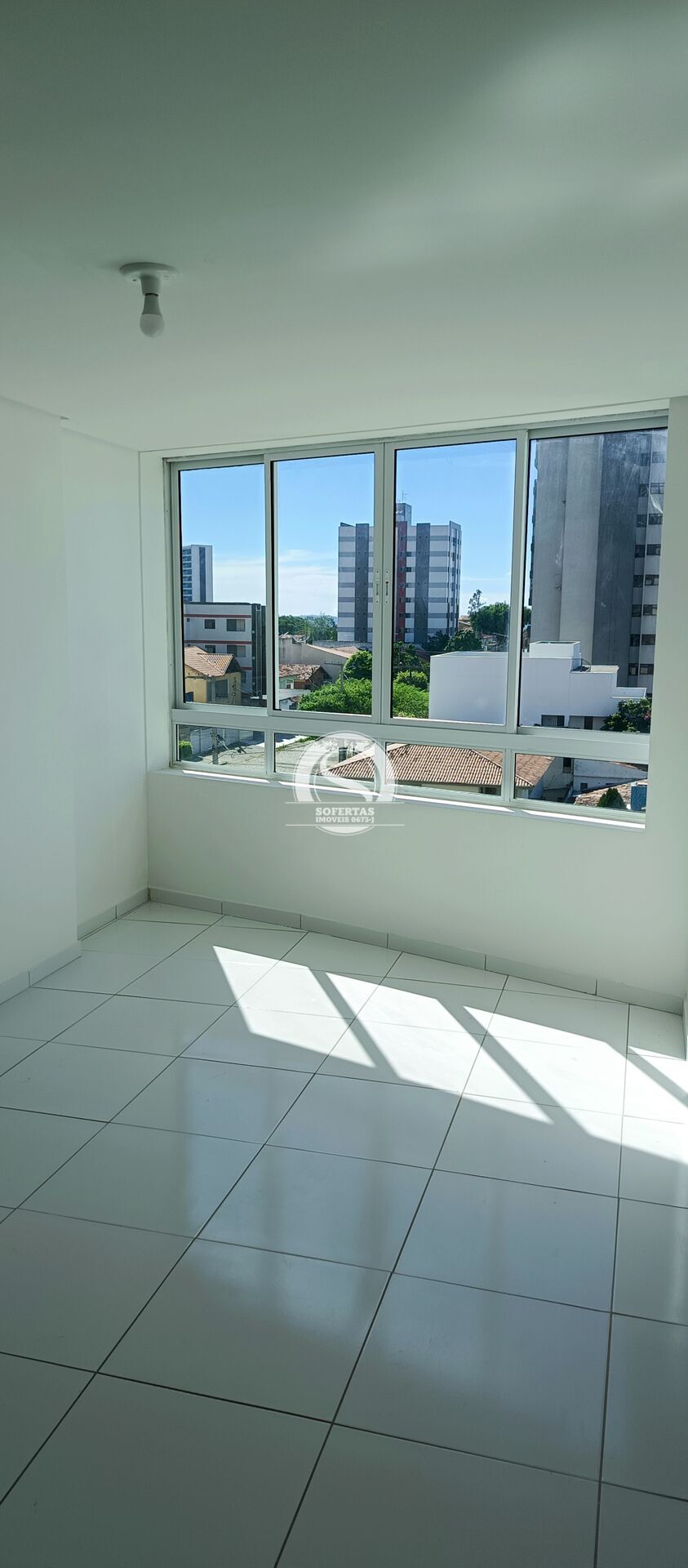 Apartamento à venda com 3 quartos, 97m² - Foto 13