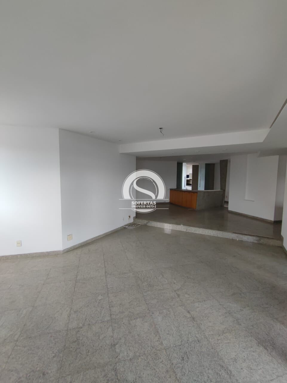 Apartamento à venda com 3 quartos, 220m² - Foto 8