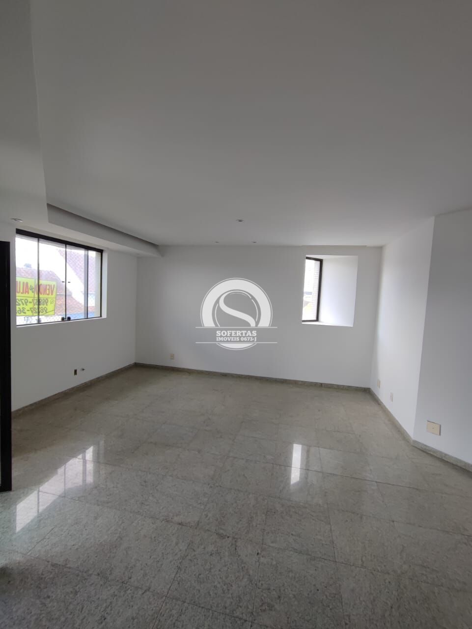 Apartamento à venda com 3 quartos, 220m² - Foto 9