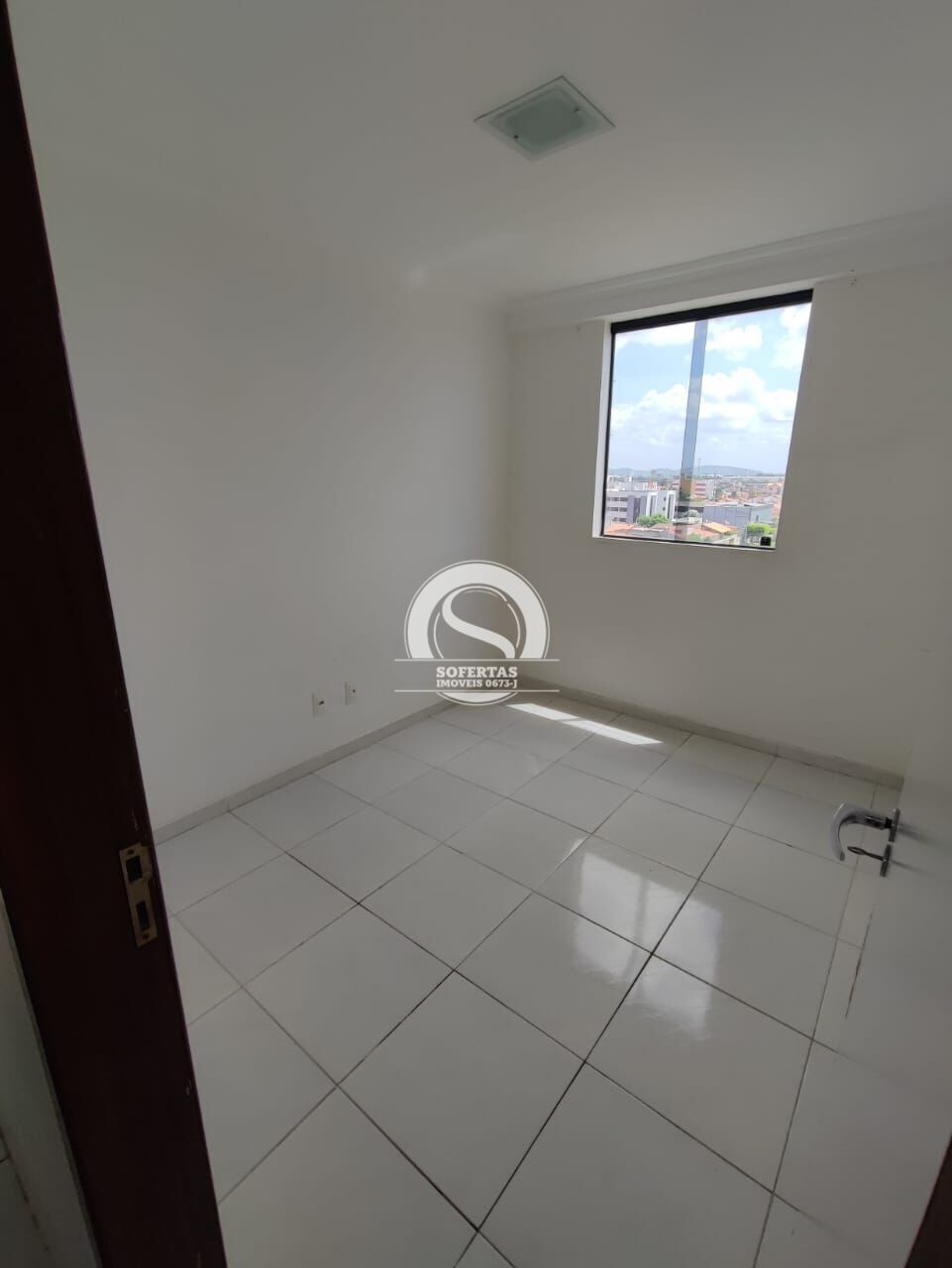 Apartamento à venda com 2 quartos, 60m² - Foto 8