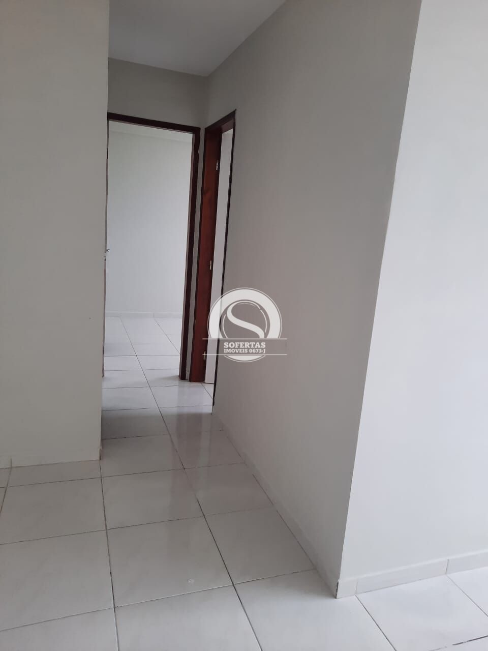 Apartamento à venda com 2 quartos, 60m² - Foto 3