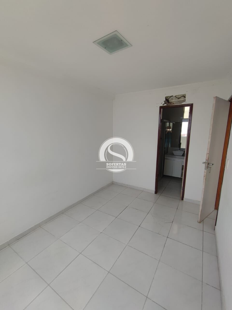 Apartamento à venda com 2 quartos, 60m² - Foto 13