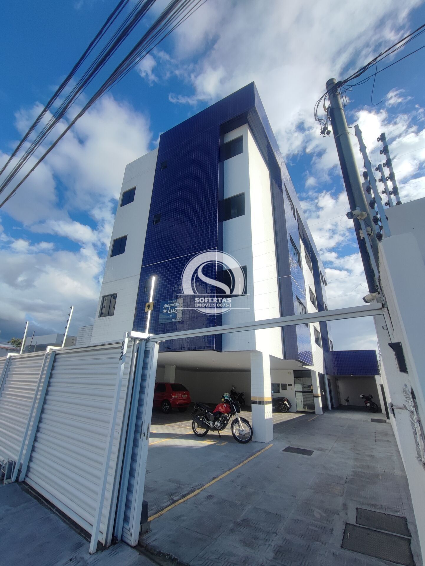 Apartamento à venda com 2 quartos, 69m² - Foto 4