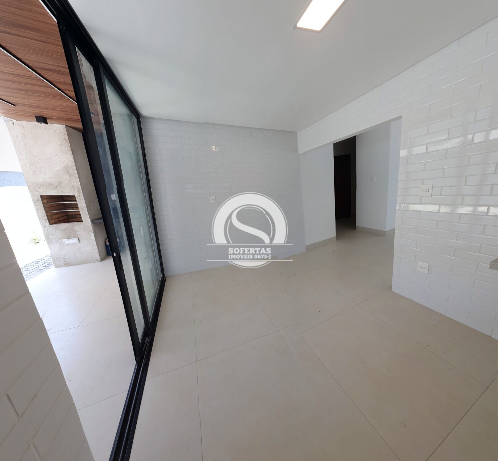 Casa à venda com 2 quartos, 150m² - Foto 13