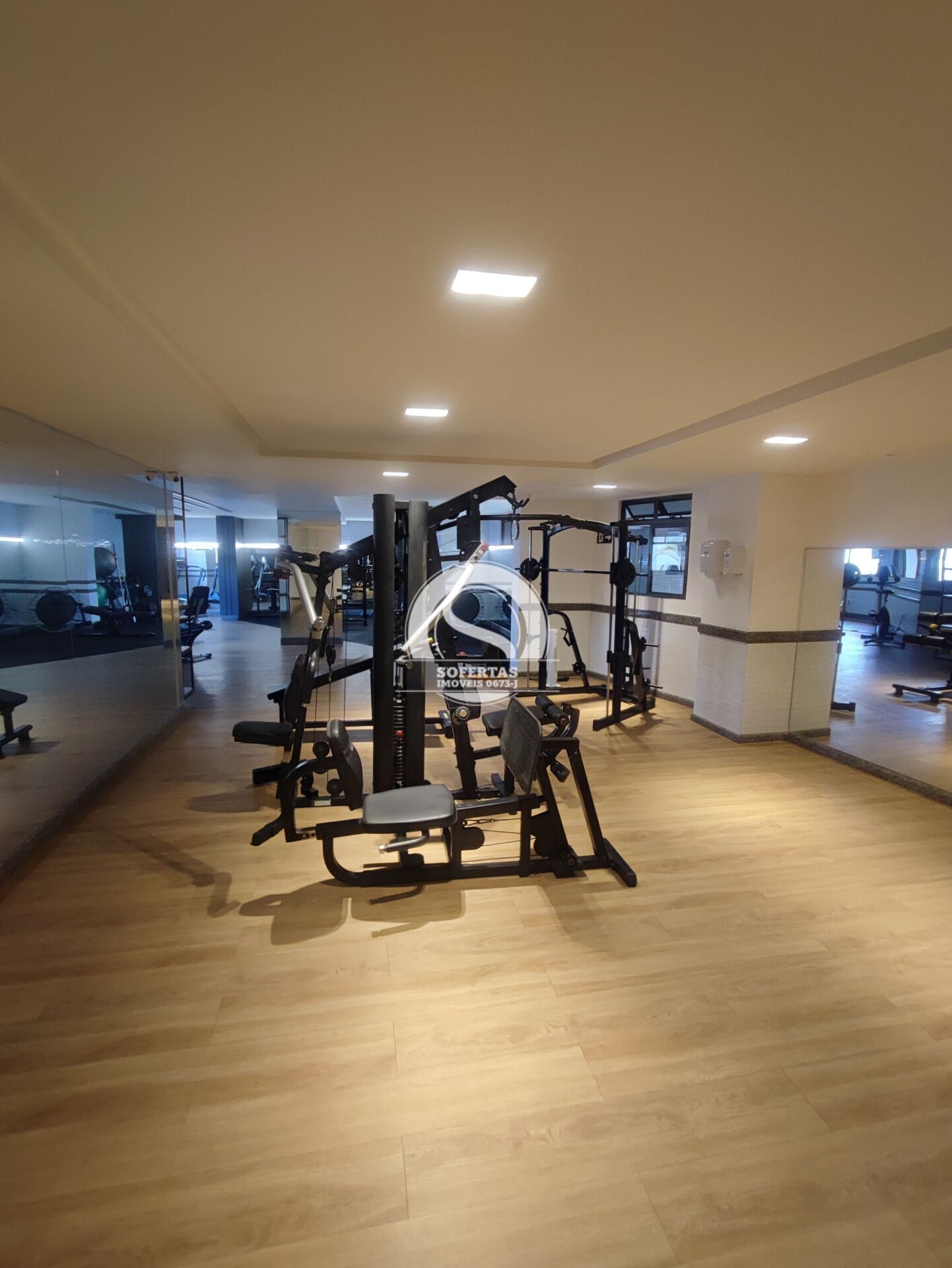 Apartamento à venda com 4 quartos, 240m² - Foto 25